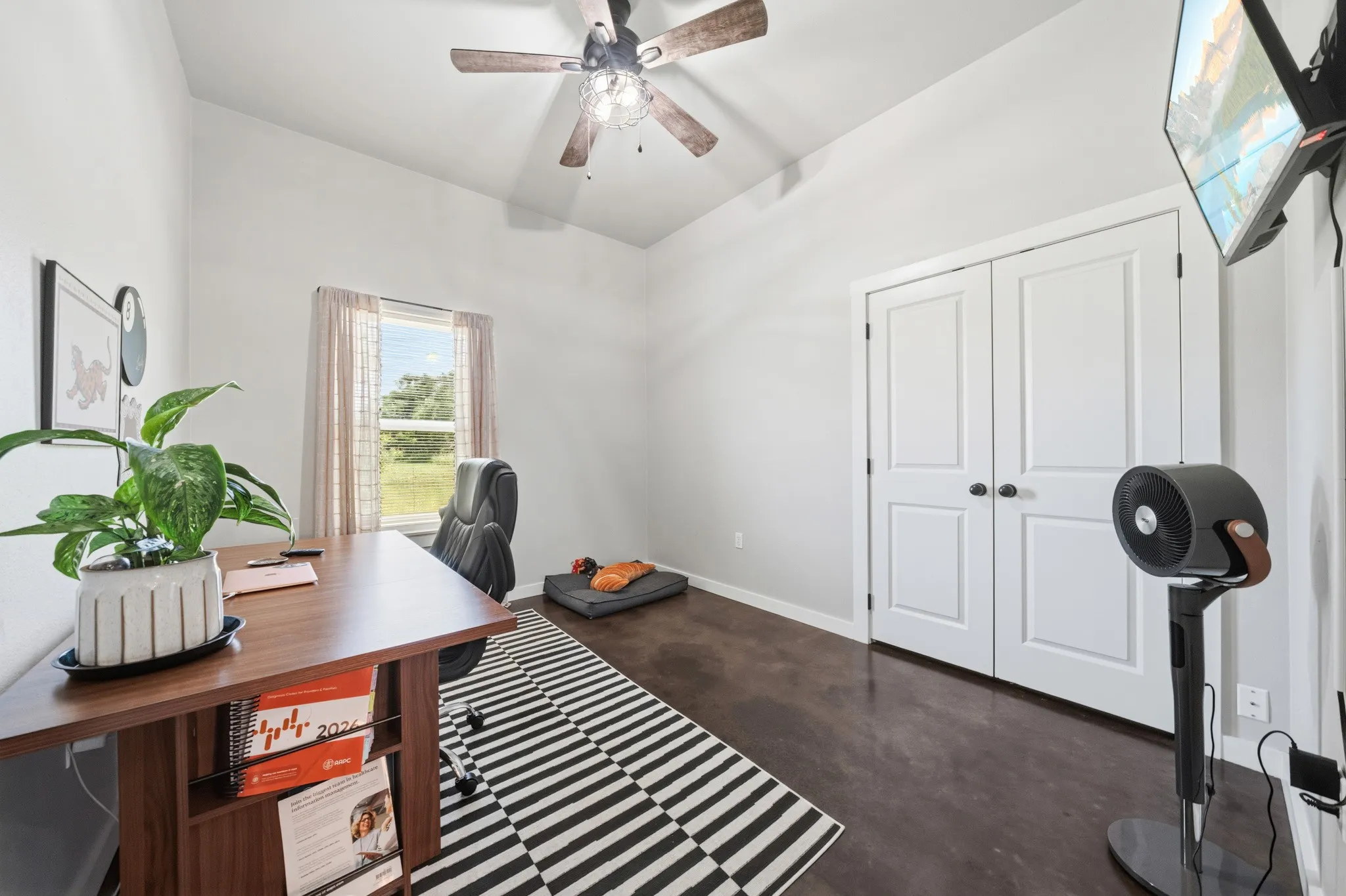 Single Family Residence For Sale in Mc Lennan County , 5839 S 3rd St Road, Waco, Texas 76706, 3 Bedroom, 2 Bathroom, Garage spaces, 1,600 Sqft, built in 2020, mls#21314447, Real Estate Agent in Waco, Homes For Sale in Mc Lennan county, Homes For Sale in Waco, Realtor in Waco Texas, Real Estate Brokerage Independent Realty Texas, Luminita Cordes Realtor