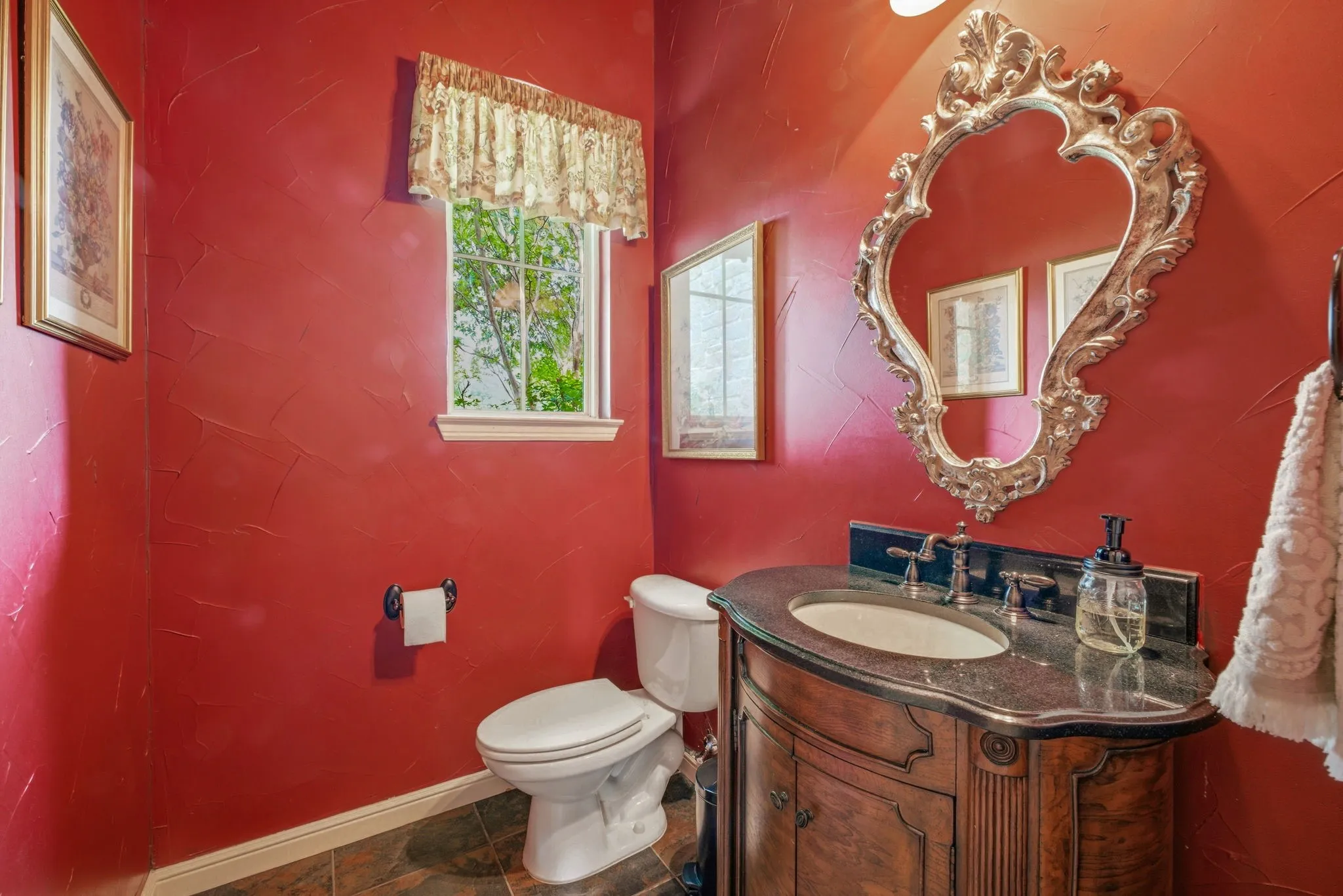 Single Family Residence For Sale in Parker County , 101 Western Breeze Drive, Fort Worth, Texas 76126, 4 Bedroom, 5 Bathroom, 3 Garage spaces, 4,330 Sqft, built in 2008, mls#21314706, Real Estate Agent in Fort Worth, Homes For Sale in Parker county, Homes For Sale in Fort Worth, Realtor in Fort Worth Texas, Real Estate Brokerage Independent Realty Texas, Luminita Cordes Realtor