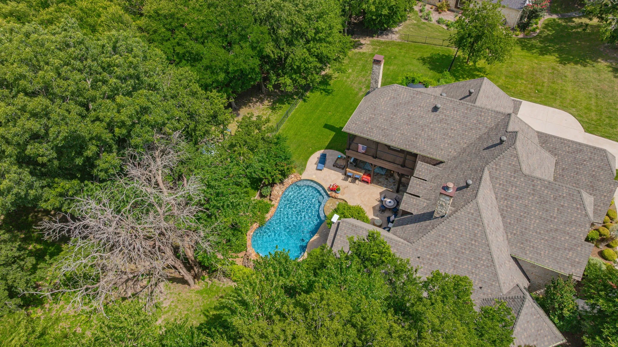 Single Family Residence For Sale in Parker County , 101 Western Breeze Drive, Fort Worth, Texas 76126, 4 Bedroom, 5 Bathroom, 3 Garage spaces, 4,330 Sqft, built in 2008, mls#21314706, Real Estate Agent in Fort Worth, Homes For Sale in Parker county, Homes For Sale in Fort Worth, Realtor in Fort Worth Texas, Real Estate Brokerage Independent Realty Texas, Luminita Cordes Realtor