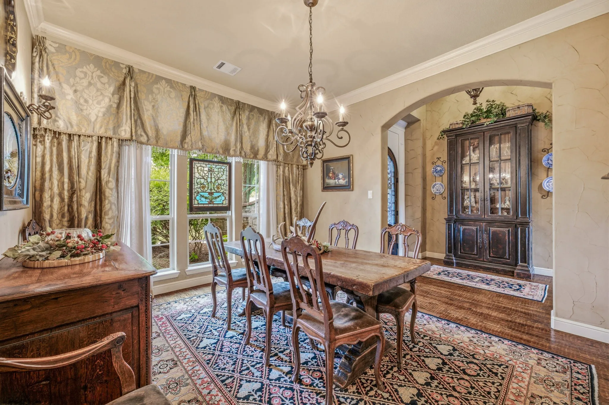 Single Family Residence For Sale in Parker County , 101 Western Breeze Drive, Fort Worth, Texas 76126, 4 Bedroom, 5 Bathroom, 3 Garage spaces, 4,330 Sqft, built in 2008, mls#21314706, Real Estate Agent in Fort Worth, Homes For Sale in Parker county, Homes For Sale in Fort Worth, Realtor in Fort Worth Texas, Real Estate Brokerage Independent Realty Texas, Luminita Cordes Realtor
