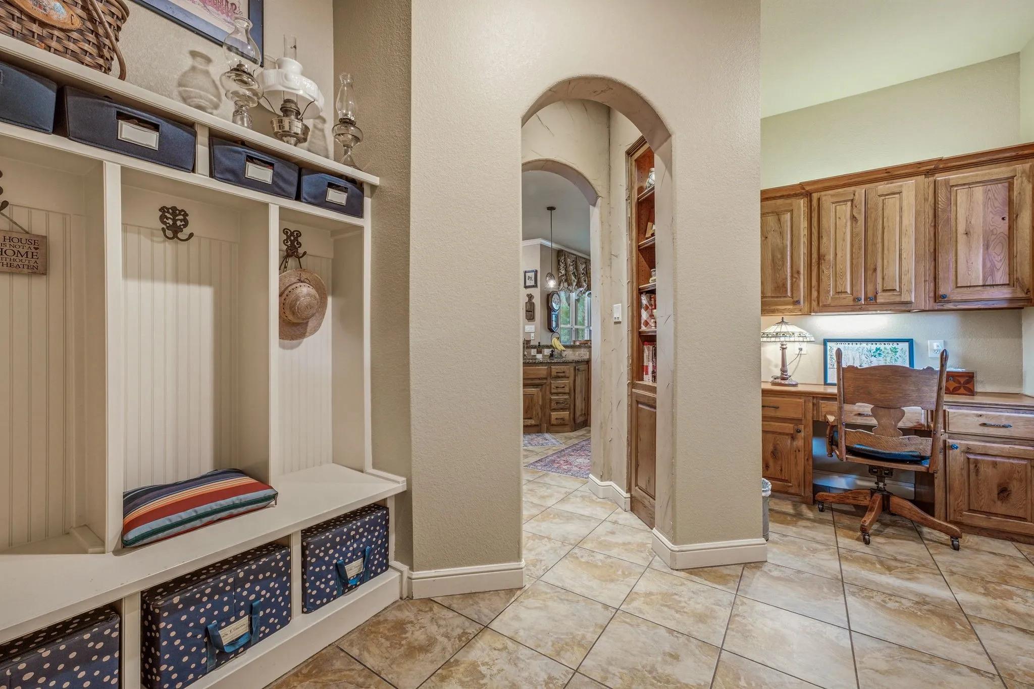 Single Family Residence For Sale in Parker County , 101 Western Breeze Drive, Fort Worth, Texas 76126, 4 Bedroom, 5 Bathroom, 3 Garage spaces, 4,330 Sqft, built in 2008, mls#21314706, Real Estate Agent in Fort Worth, Homes For Sale in Parker county, Homes For Sale in Fort Worth, Realtor in Fort Worth Texas, Real Estate Brokerage Independent Realty Texas, Luminita Cordes Realtor