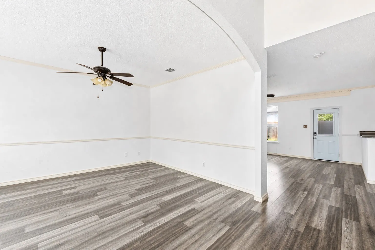 Single Family Residence For Sale in Rockwall County , 2830 Misty Ridge Lane, Rockwall, Texas 75032, 4 Bedroom, 3 Bathroom, 2 Garage spaces, 2,952 Sqft, built in 2002, mls#21314797, Real Estate Agent in Rockwall, Homes For Sale in Rockwall county, Homes For Sale in Rockwall, Realtor in Rockwall Texas, Real Estate Brokerage Independent Realty Texas, Luminita Cordes Realtor