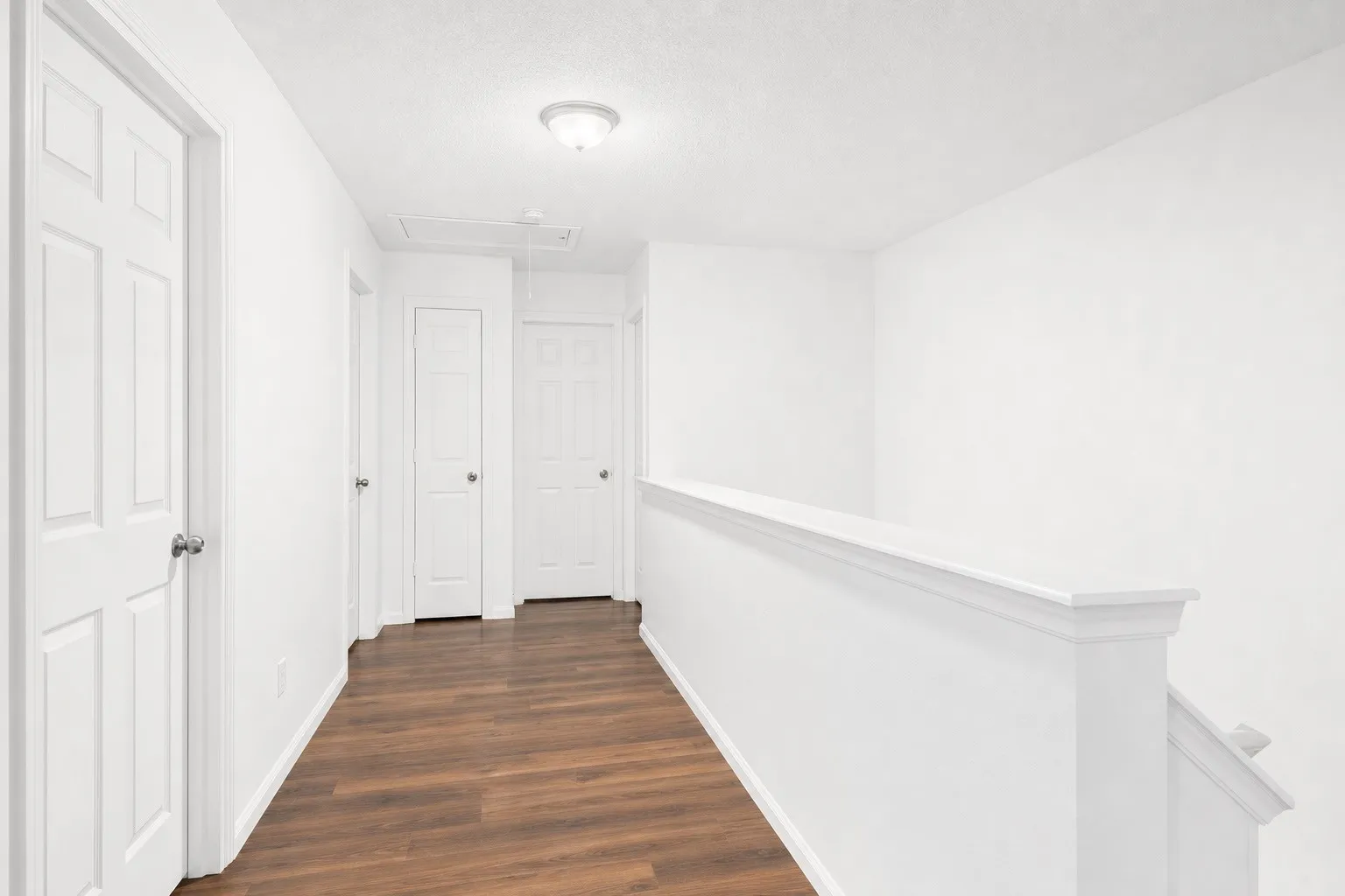 Single Family Residence For Sale in Rockwall County , 2830 Misty Ridge Lane, Rockwall, Texas 75032, 4 Bedroom, 3 Bathroom, 2 Garage spaces, 2,952 Sqft, built in 2002, mls#21314797, Real Estate Agent in Rockwall, Homes For Sale in Rockwall county, Homes For Sale in Rockwall, Realtor in Rockwall Texas, Real Estate Brokerage Independent Realty Texas, Luminita Cordes Realtor