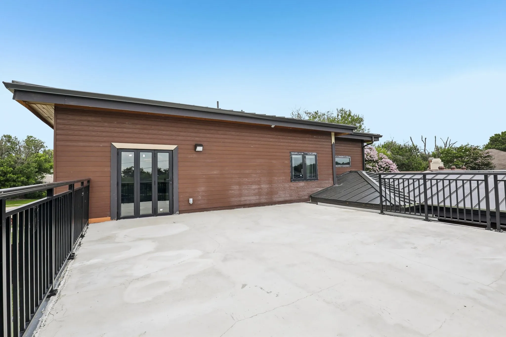 Single Family Residence For Sale in Denton County , 8 O Hare Circle, The Colony, Texas 75056, 4 Bedroom, 4 Bathroom, 2 Garage spaces, 2,732 Sqft, built in 2025, mls#21314825, Real Estate Agent in The Colony, Homes For Sale in Denton county, Homes For Sale in The Colony, Realtor in The Colony Texas, Real Estate Brokerage Independent Realty Texas, Luminita Cordes Realtor