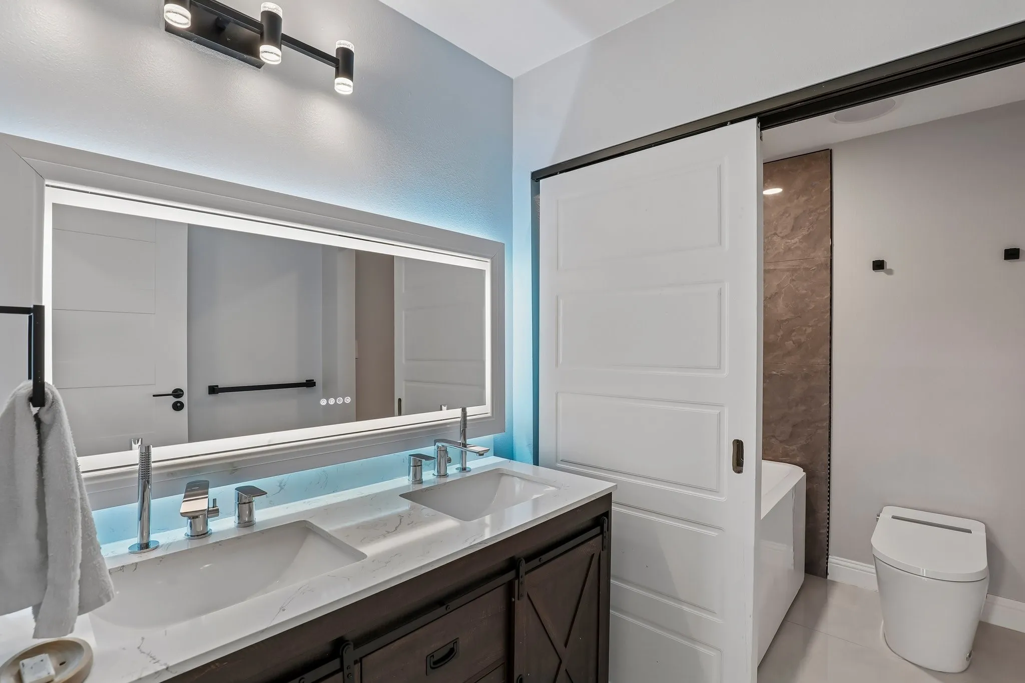 Single Family Residence For Sale in Denton County , 8 O Hare Circle, The Colony, Texas 75056, 4 Bedroom, 4 Bathroom, 2 Garage spaces, 2,732 Sqft, built in 2025, mls#21314825, Real Estate Agent in The Colony, Homes For Sale in Denton county, Homes For Sale in The Colony, Realtor in The Colony Texas, Real Estate Brokerage Independent Realty Texas, Luminita Cordes Realtor