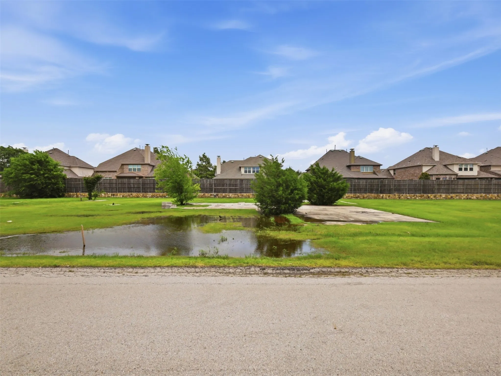 Unimproved Land For Sale in Denton County , 7565 N Lake Trails Drive, Frisco, Texas 75036, 0, 0, Garage spaces, 0 Sqft, built in 0, Price $1,495,000, mls#21295225, Real Estate Agent in Frisco, Homes For Sale in Denton county, Homes For Sale in Frisco, Realtor in Frisco Texas, Real Estate Brokerage Independent Realty Texas, Luminita Cordes Realtor