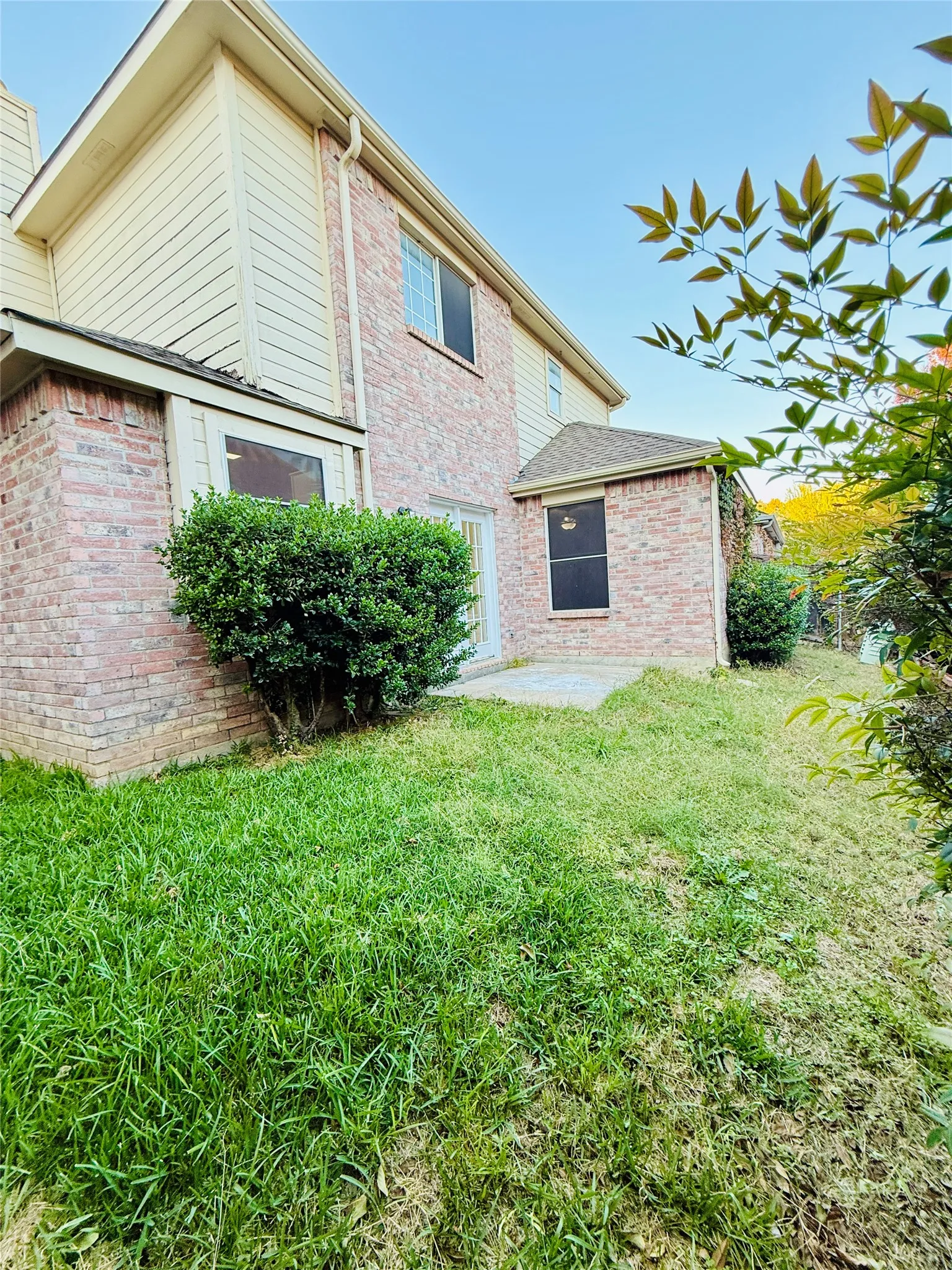Single Family Residence For Sale in Collin County , 1541 Collin Drive, Allen, Texas 75002, 3 Bedroom, 3 Bathroom, 1 Garage spaces, 1,342 Sqft, built in 1992, mls#21314837, Real Estate Agent in Allen, Homes For Sale in Collin county, Homes For Sale in Allen, Realtor in Allen Texas, Real Estate Brokerage Independent Realty Texas, Luminita Cordes Realtor