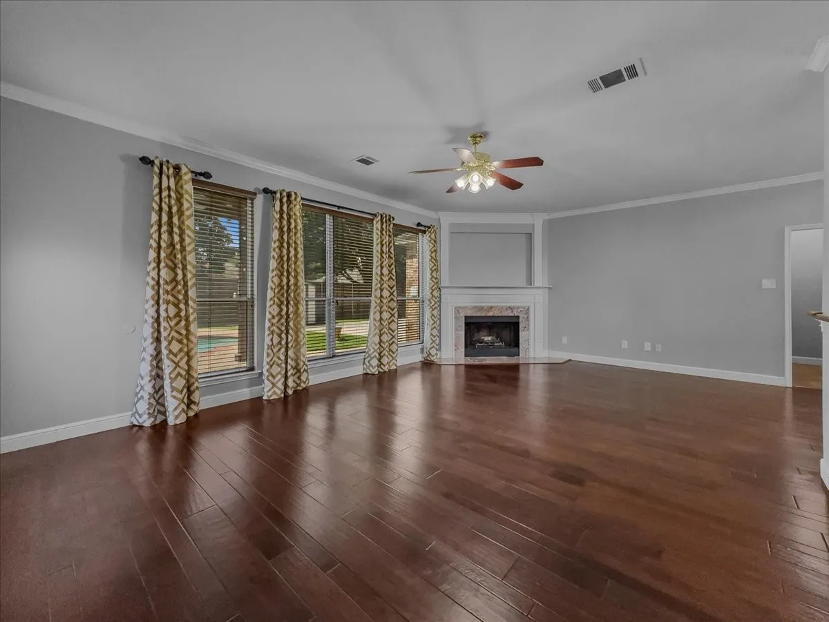 Single Family Residence For Sale in Tarrant County , 1418 Wheeler Drive, Mansfield, Texas 76063, 4 Bedroom, 3 Bathroom, 3 Garage spaces, 3,441 Sqft, built in 1995, mls#21311795, Real Estate Agent in Mansfield, Homes For Sale in Tarrant county, Homes For Sale in Mansfield, Realtor in Mansfield Texas, Real Estate Brokerage Independent Realty Texas, Luminita Cordes Realtor
