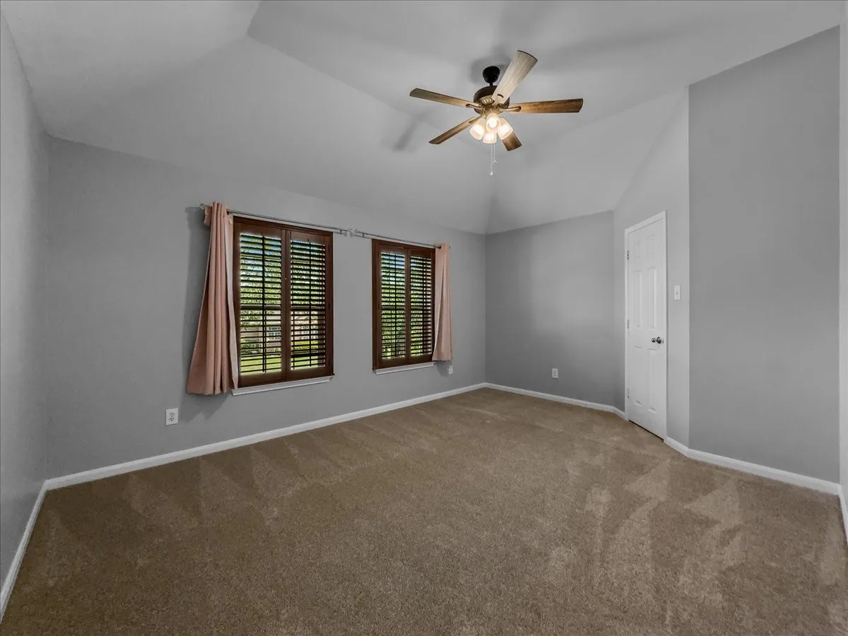 Single Family Residence For Sale in Tarrant County , 1418 Wheeler Drive, Mansfield, Texas 76063, 4 Bedroom, 3 Bathroom, 3 Garage spaces, 3,441 Sqft, built in 1995, mls#21311795, Real Estate Agent in Mansfield, Homes For Sale in Tarrant county, Homes For Sale in Mansfield, Realtor in Mansfield Texas, Real Estate Brokerage Independent Realty Texas, Luminita Cordes Realtor