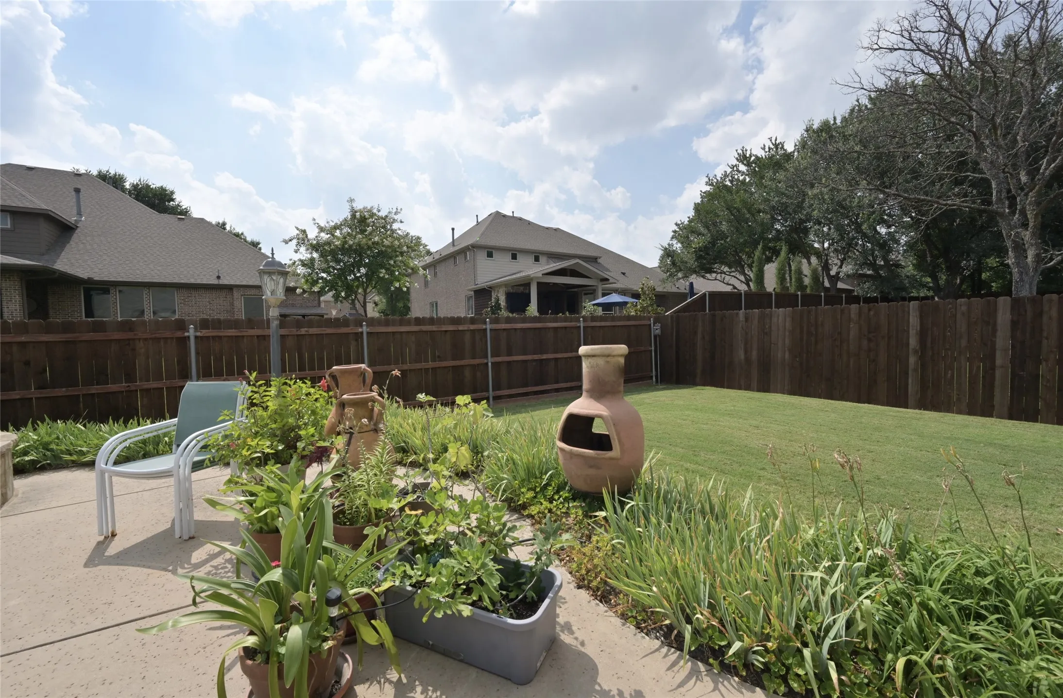 Single Family Residence For Sale in Tarrant County , 9617 Bowman Drive, Fort Worth, Texas 76244, 4 Bedroom, 3 Bathroom, 3 Garage spaces, 3,184 Sqft, built in 2012, mls#21312335, Real Estate Agent in Fort Worth, Homes For Sale in Tarrant county, Homes For Sale in Fort Worth, Realtor in Fort Worth Texas, Real Estate Brokerage Independent Realty Texas, Luminita Cordes Realtor