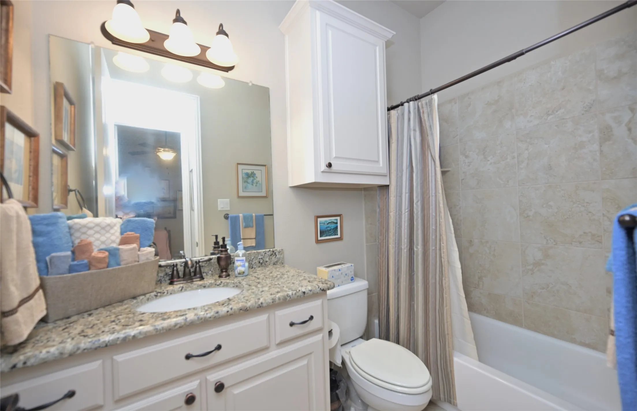 Single Family Residence For Sale in Tarrant County , 9617 Bowman Drive, Fort Worth, Texas 76244, 4 Bedroom, 3 Bathroom, 3 Garage spaces, 3,184 Sqft, built in 2012, mls#21312335, Real Estate Agent in Fort Worth, Homes For Sale in Tarrant county, Homes For Sale in Fort Worth, Realtor in Fort Worth Texas, Real Estate Brokerage Independent Realty Texas, Luminita Cordes Realtor