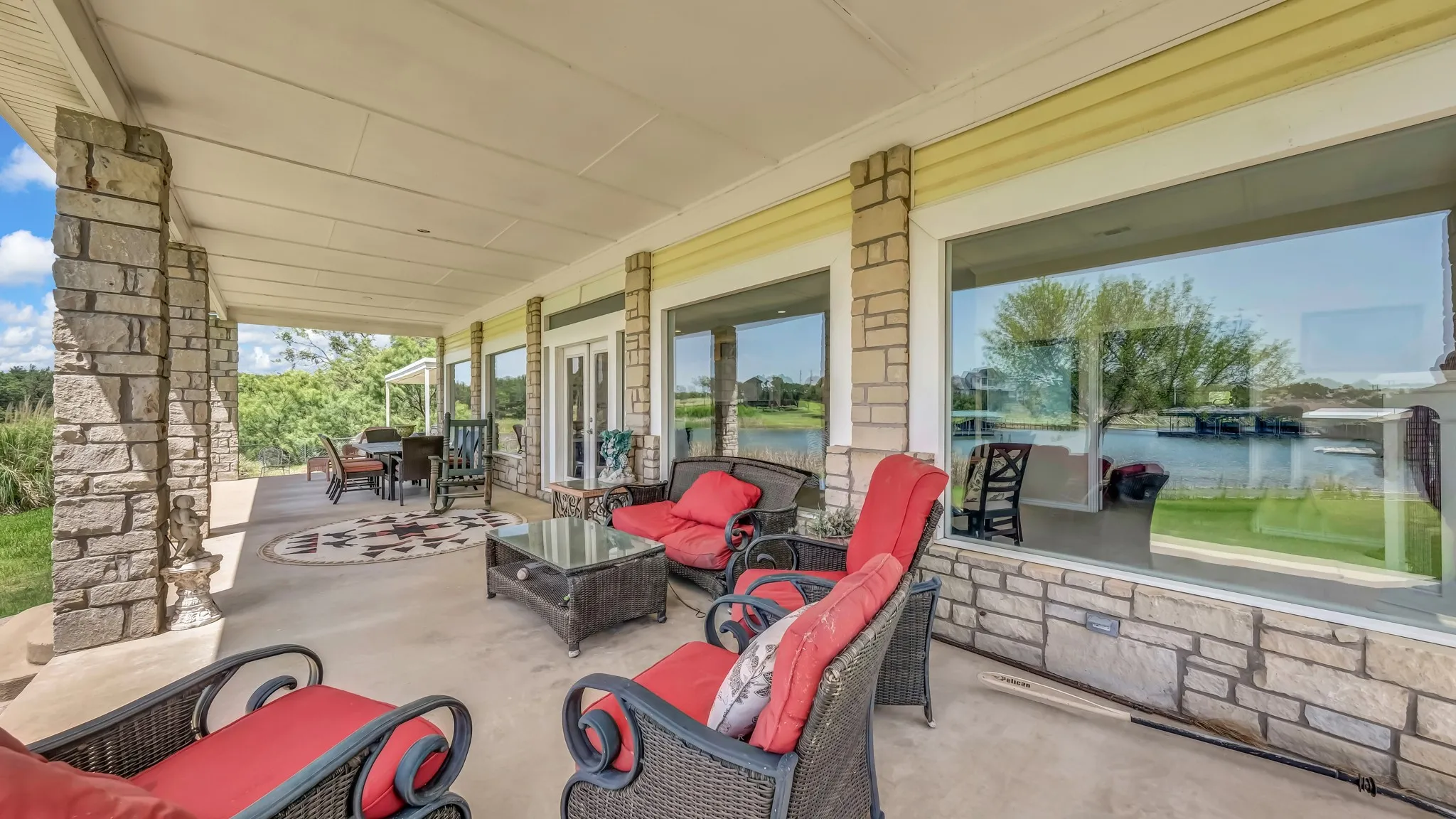Single Family Residence For Sale in Palo Pinto County , 1011 Firewheel Trail, Graford, Texas 76449, 3 Bedroom, 2 Bathroom, 2 Garage spaces, 2,324 Sqft, built in 1996, mls#21314868, Real Estate Agent in Graford, Homes For Sale in Palo Pinto county, Homes For Sale in Graford, Realtor in Graford Texas, Real Estate Brokerage Independent Realty Texas, Luminita Cordes Realtor