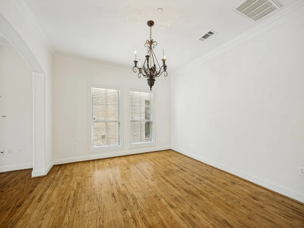 Single Family Residence For Sale in Dallas County , 3425 Westminster Avenue, University Park, Texas 75205, 9 Bedroom, 12 Bathroom, 2 Garage spaces, 7,140 Sqft, built in 2002, Price $2,995,000, mls#21314859, Real Estate Agent in University Park, Homes For Sale in Dallas county, Homes For Sale in University Park, Realtor in University Park Texas, Real Estate Brokerage Independent Realty Texas, Luminita Cordes Realtor