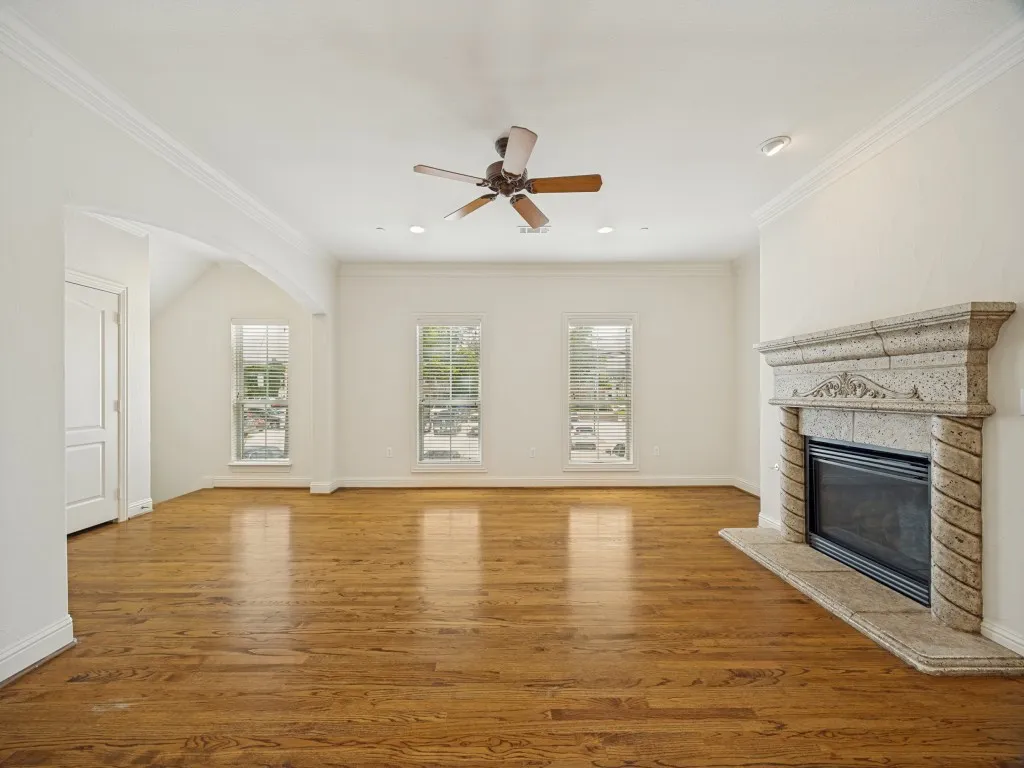 Single Family Residence For Sale in Dallas County , 3425 Westminster Avenue, University Park, Texas 75205, 9 Bedroom, 12 Bathroom, 2 Garage spaces, 7,140 Sqft, built in 2002, Price $2,995,000, mls#21314859, Real Estate Agent in University Park, Homes For Sale in Dallas county, Homes For Sale in University Park, Realtor in University Park Texas, Real Estate Brokerage Independent Realty Texas, Luminita Cordes Realtor