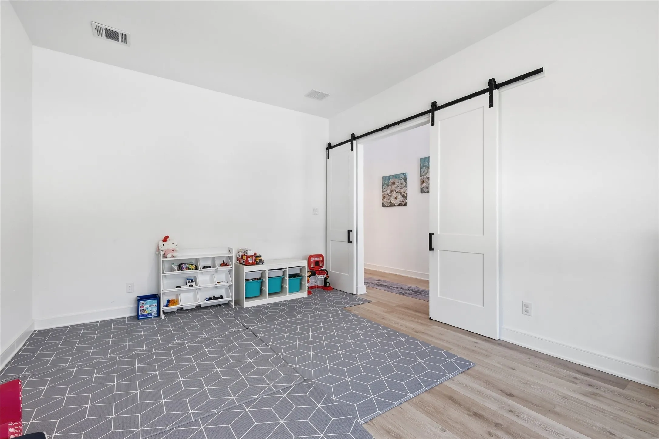 Single Family Residence For Sale in Denton County , 4728 Brockwell Drive, Carrollton, Texas 75010, 4 Bedroom, 4 Bathroom, 2 Garage spaces, 3,297 Sqft, built in 2023, mls#21314862, Real Estate Agent in Carrollton, Homes For Sale in Denton county, Homes For Sale in Carrollton, Realtor in Carrollton Texas, Real Estate Brokerage Independent Realty Texas, Luminita Cordes Realtor