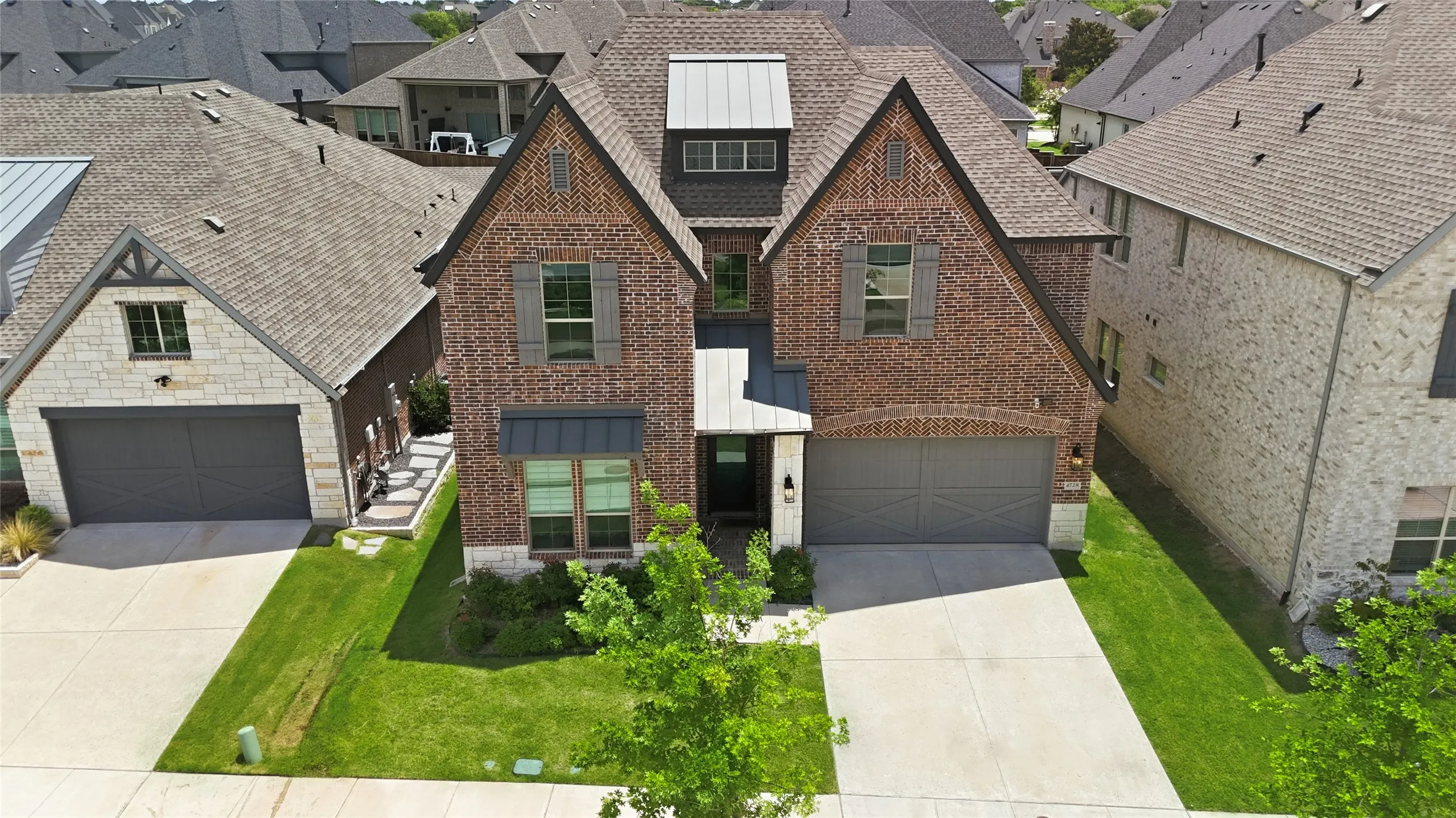 Single Family Residence For Sale in Denton County , 4728 Brockwell Drive, Carrollton, Texas 75010, 4 Bedroom, 4 Bathroom, 2 Garage spaces, 3,297 Sqft, built in 2023, mls#21314862, Real Estate Agent in Carrollton, Homes For Sale in Denton county, Homes For Sale in Carrollton, Realtor in Carrollton Texas, Real Estate Brokerage Independent Realty Texas, Luminita Cordes Realtor