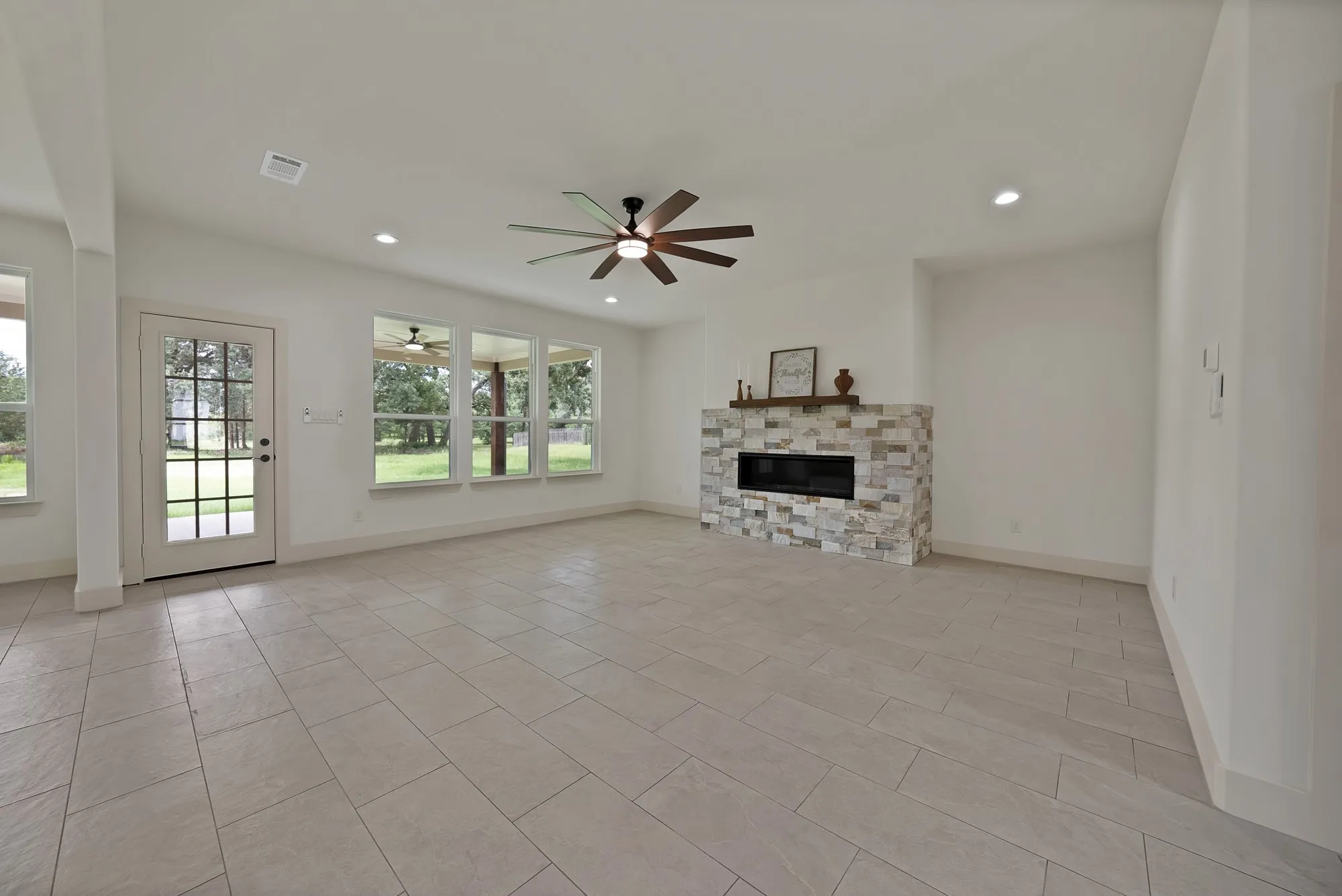 Single Family Residence For Sale in Hunt County , 287 Hickory Court, Union Valley, Texas 75474, 4 Bedroom, 3 Bathroom, 2 Garage spaces, 2,614 Sqft, built in 2026, mls#21314866, Real Estate Agent in Union Valley, Homes For Sale in Hunt county, Homes For Sale in Union Valley, Realtor in Union Valley Texas, Real Estate Brokerage Independent Realty Texas, Luminita Cordes Realtor