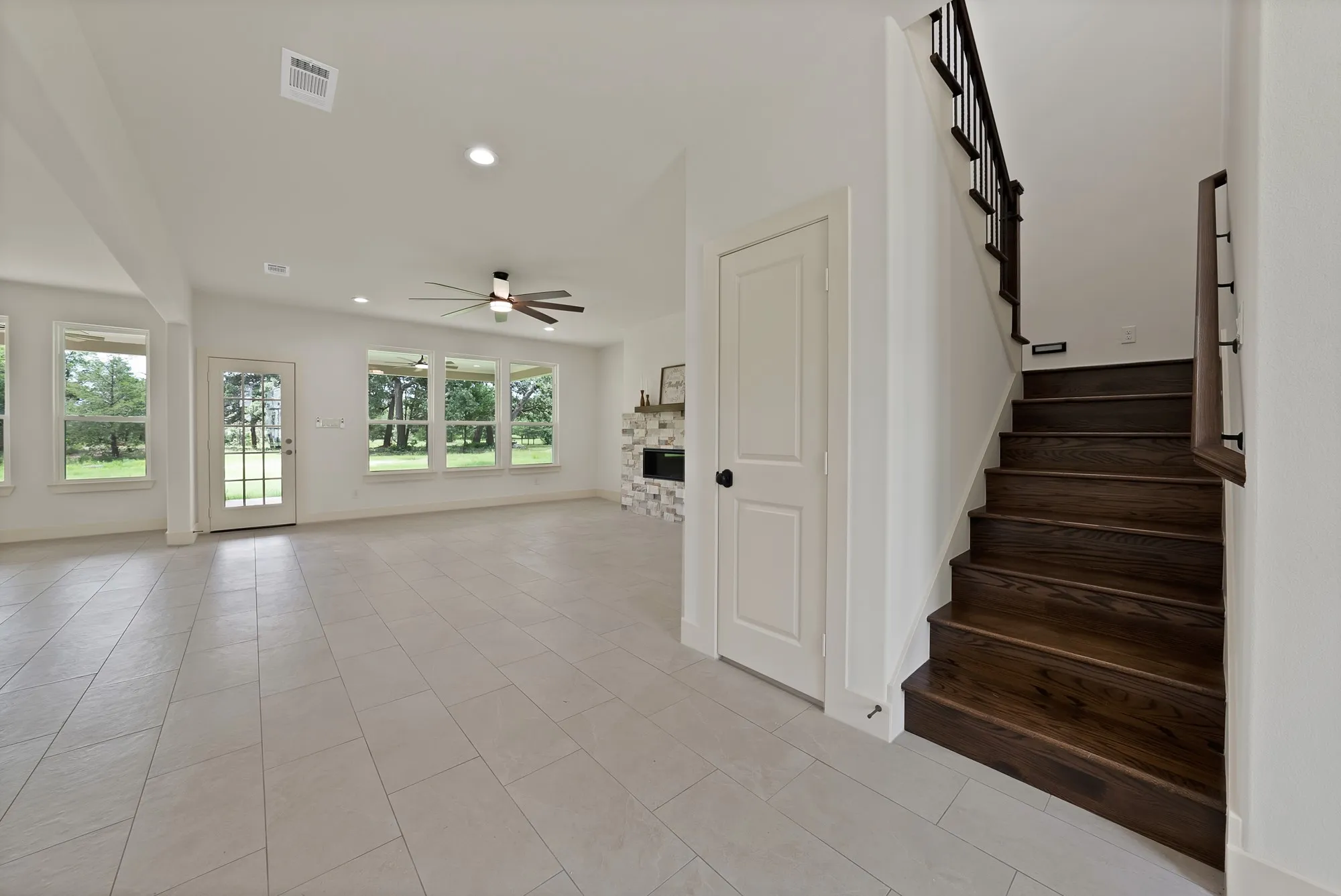 Single Family Residence For Sale in Hunt County , 287 Hickory Court, Union Valley, Texas 75474, 4 Bedroom, 3 Bathroom, 2 Garage spaces, 2,614 Sqft, built in 2026, mls#21314866, Real Estate Agent in Union Valley, Homes For Sale in Hunt county, Homes For Sale in Union Valley, Realtor in Union Valley Texas, Real Estate Brokerage Independent Realty Texas, Luminita Cordes Realtor