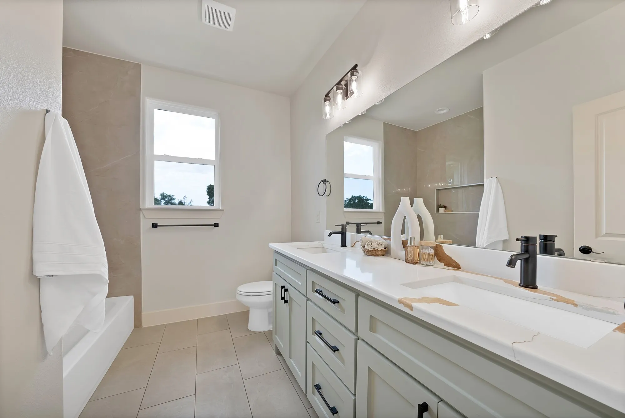 Single Family Residence For Sale in Hunt County , 287 Hickory Court, Union Valley, Texas 75474, 4 Bedroom, 3 Bathroom, 2 Garage spaces, 2,614 Sqft, built in 2026, mls#21314866, Real Estate Agent in Union Valley, Homes For Sale in Hunt county, Homes For Sale in Union Valley, Realtor in Union Valley Texas, Real Estate Brokerage Independent Realty Texas, Luminita Cordes Realtor