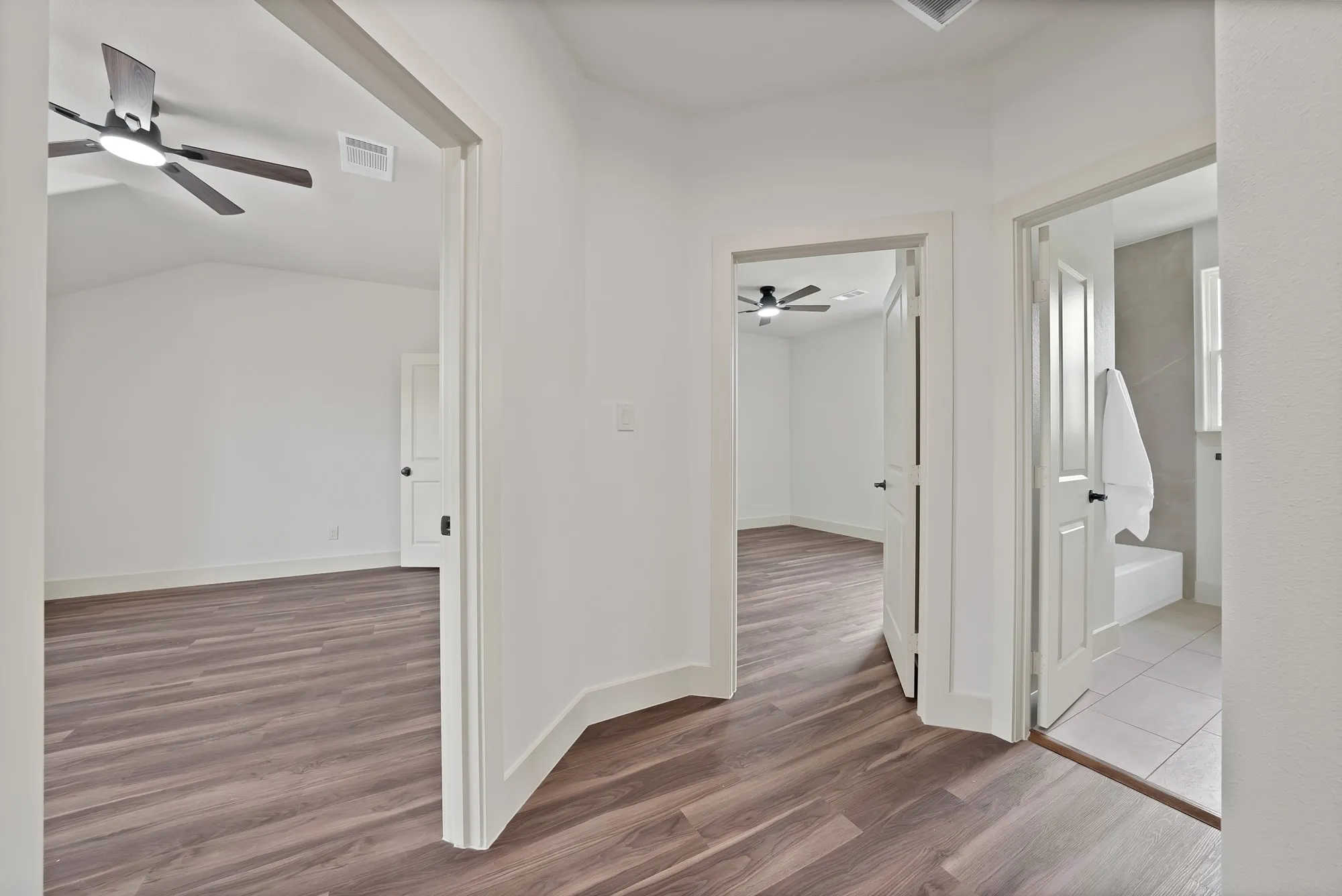 Single Family Residence For Sale in Hunt County , 287 Hickory Court, Union Valley, Texas 75474, 4 Bedroom, 3 Bathroom, 2 Garage spaces, 2,614 Sqft, built in 2026, mls#21314866, Real Estate Agent in Union Valley, Homes For Sale in Hunt county, Homes For Sale in Union Valley, Realtor in Union Valley Texas, Real Estate Brokerage Independent Realty Texas, Luminita Cordes Realtor