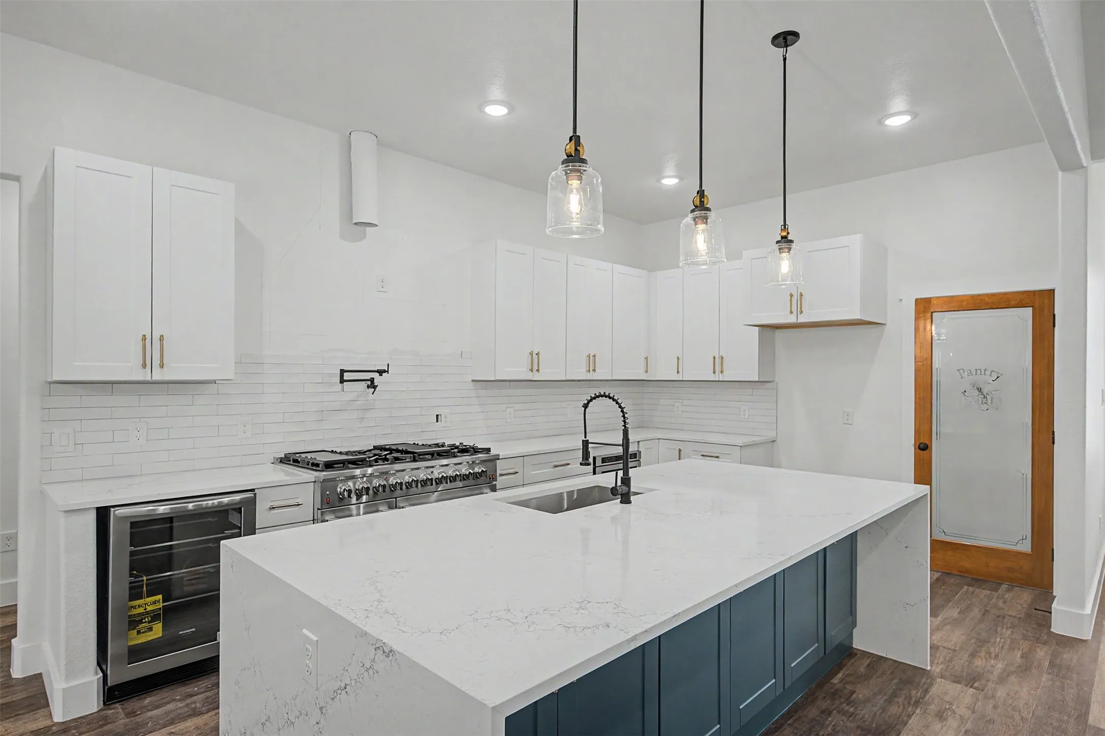Single Family Residence For Sale in Johnson County , 7804 Kenleigh Lane, Rio Vista, Texas 76093, 4 Bedroom, 3 Bathroom, 2 Garage spaces, 2,391 Sqft, built in 2026, mls#21314892, Real Estate Agent in Rio Vista, Homes For Sale in Johnson county, Homes For Sale in Rio Vista, Realtor in Rio Vista Texas, Real Estate Brokerage Independent Realty Texas, Luminita Cordes Realtor
