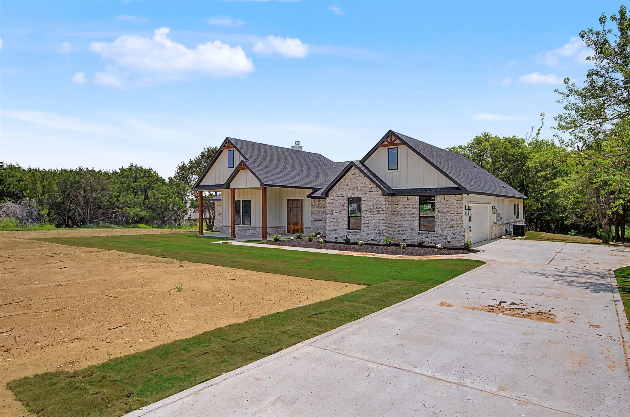 Single Family Residence For Sale in Johnson County , 7804 Kenleigh Lane, Rio Vista, Texas 76093, 4 Bedroom, 3 Bathroom, 2 Garage spaces, 2,391 Sqft, built in 2026, mls#21314892, Real Estate Agent in Rio Vista, Homes For Sale in Johnson county, Homes For Sale in Rio Vista, Realtor in Rio Vista Texas, Real Estate Brokerage Independent Realty Texas, Luminita Cordes Realtor