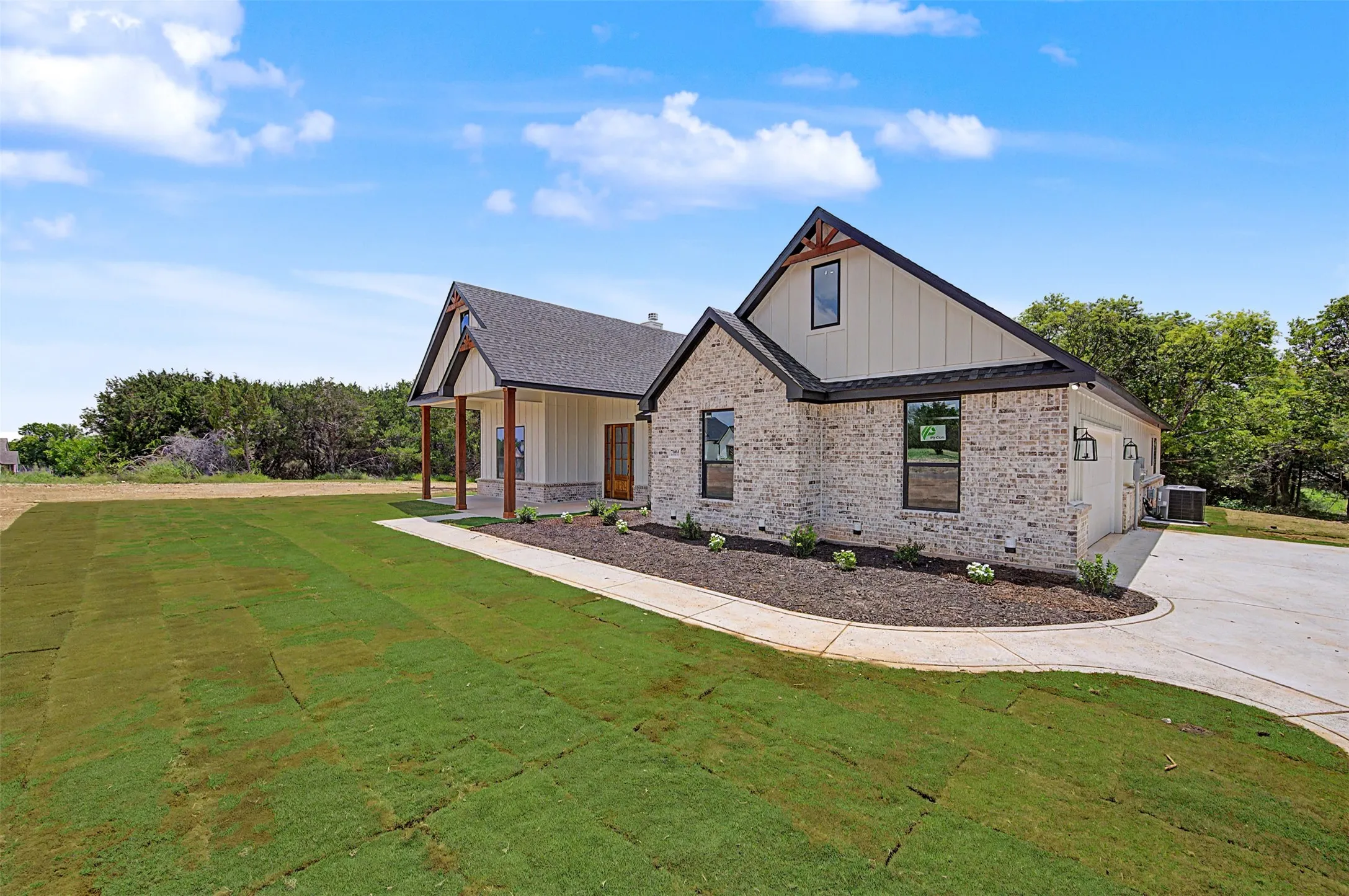 Single Family Residence For Sale in Johnson County , 7804 Kenleigh Lane, Rio Vista, Texas 76093, 4 Bedroom, 3 Bathroom, 2 Garage spaces, 2,391 Sqft, built in 2026, mls#21314892, Real Estate Agent in Rio Vista, Homes For Sale in Johnson county, Homes For Sale in Rio Vista, Realtor in Rio Vista Texas, Real Estate Brokerage Independent Realty Texas, Luminita Cordes Realtor