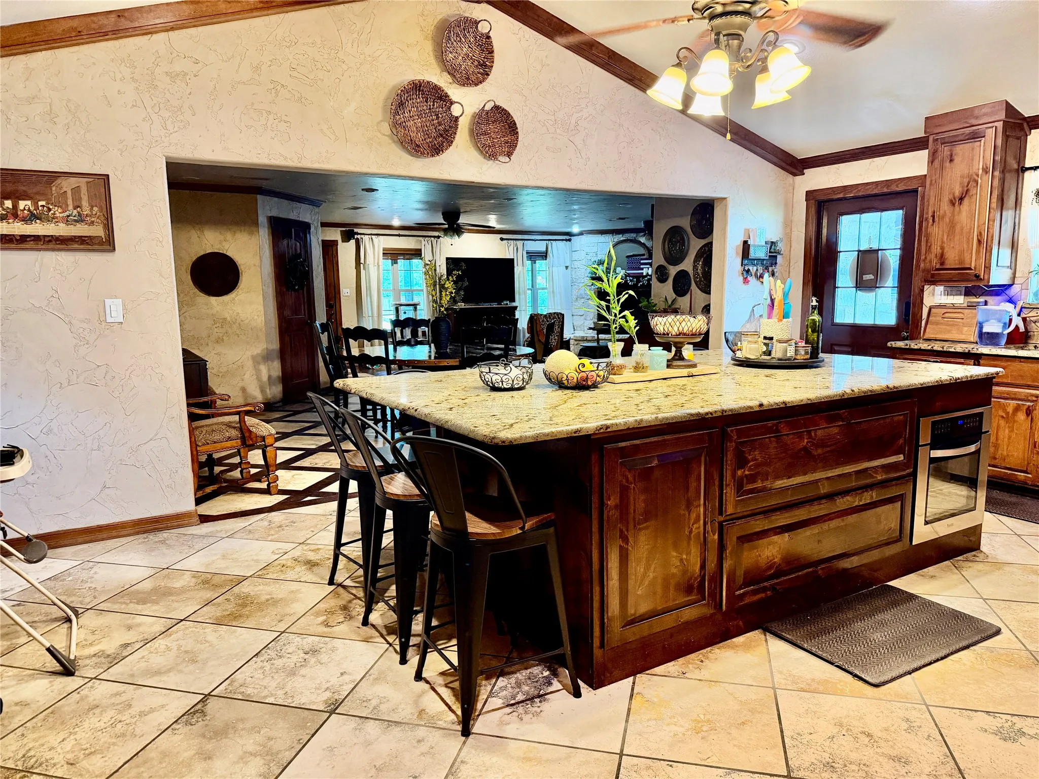 Single Family Residence For Sale in Eastland County , 309 County Road 461, Eastland, Texas 76448, 5 Bedrooms, 3 Bathrooms, Garage spaces, 2,814 Sqft, built in 1990, Price $499,750, mls#21314848, Real Estate Agent in Eastland, Homes For Sale in Eastland county, Homes For Sale in Eastland, Realtor in Eastland Texas, Real Estate Brokerage Independent Realty Texas, Luminita Cordes Realtor