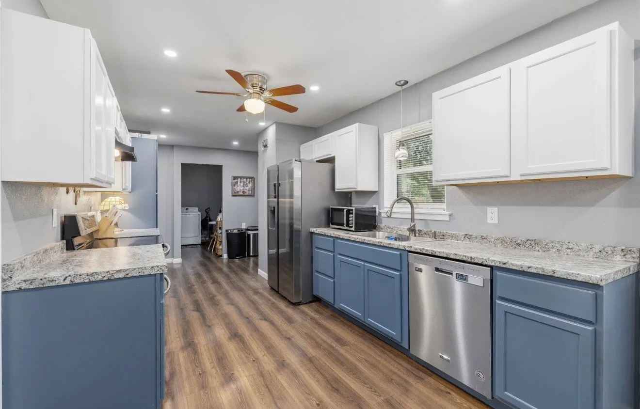 Single Family Residence For Sale in Brown County , 1608 Campa Drive, Brownwood, Texas 76801, 4 Bedroom, 2 Bathroom, Garage spaces, 1,621 Sqft, built in 1962, mls#21314898, Real Estate Agent in Brownwood, Homes For Sale in Brown county, Homes For Sale in Brownwood, Realtor in Brownwood Texas, Real Estate Brokerage Independent Realty Texas, Luminita Cordes Realtor