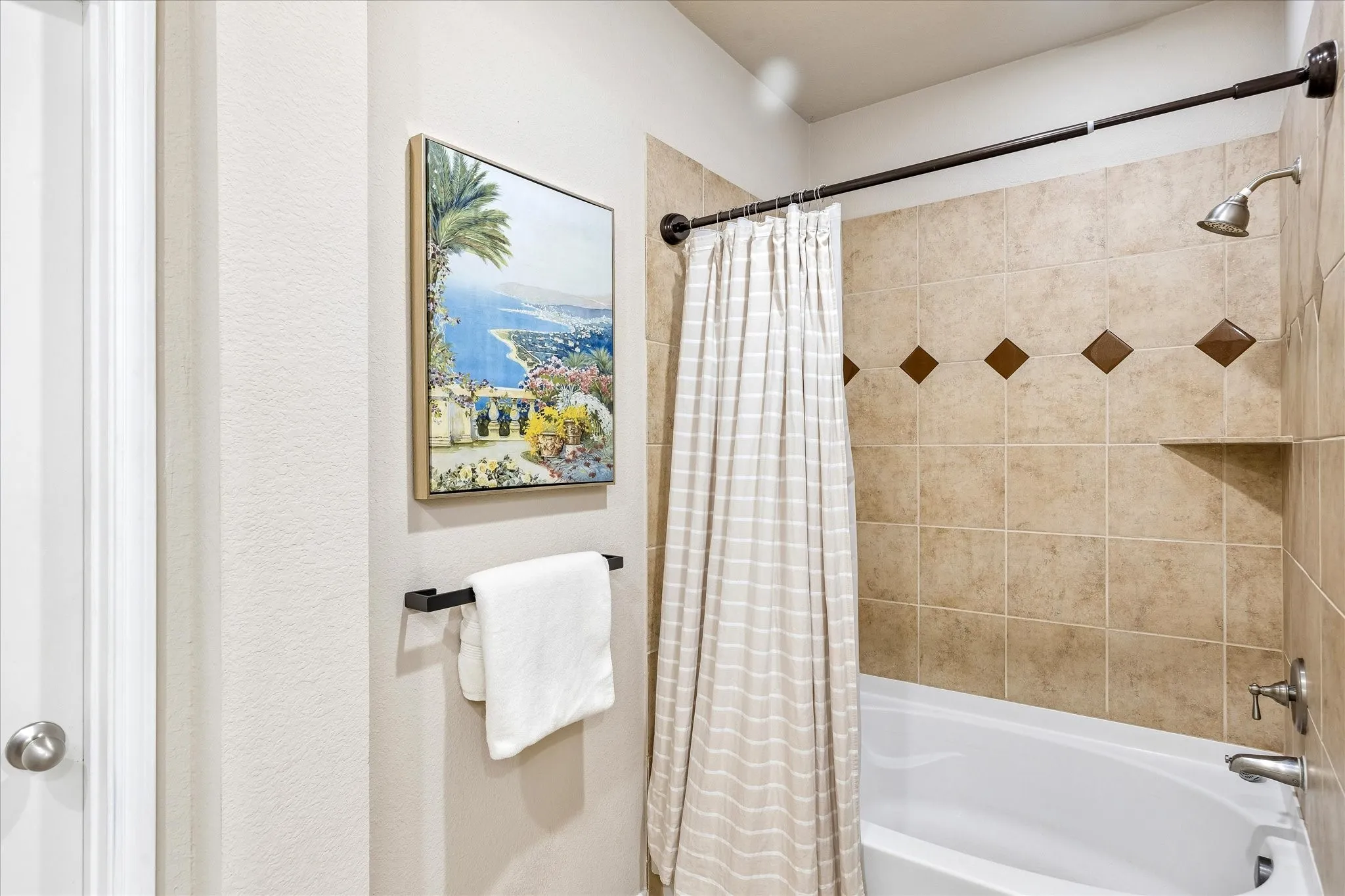 Condominium For Sale in Tarrant County , 950 Henderson Street 1220, Fort Worth, Texas 76102, 2 Bedroom, 2 Bathroom, Garage spaces, 1,272 Sqft, built in 2007, mls#21313521, Real Estate Agent in Fort Worth, Homes For Sale in Tarrant county, Homes For Sale in Fort Worth, Realtor in Fort Worth Texas, Real Estate Brokerage Independent Realty Texas, Luminita Cordes Realtor
