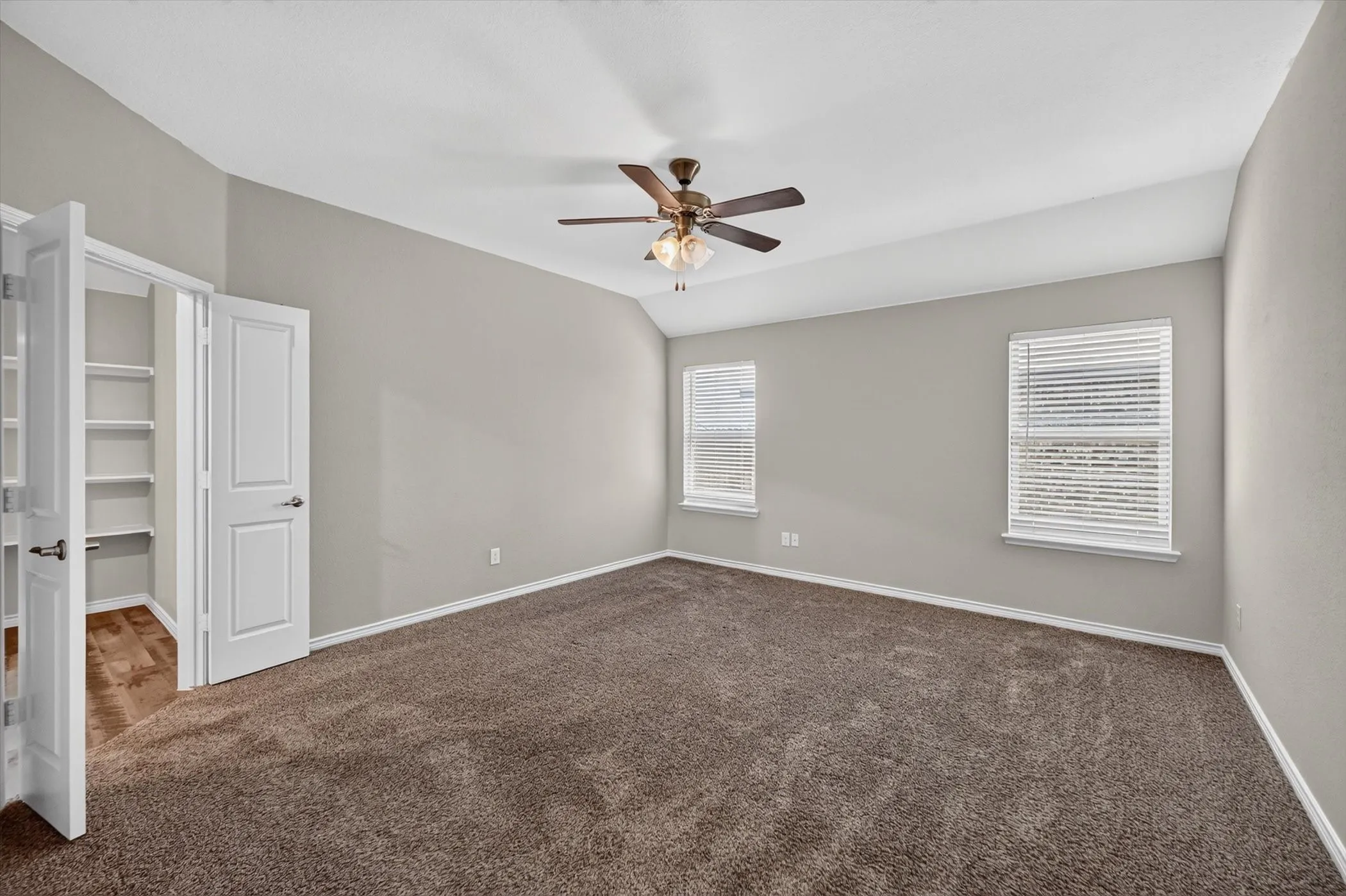 Single Family Residence For Sale in Ellis County , 205 Watson Street, Red Oak, Texas 75154, 4 Bedroom, 2 Bathroom, 2 Garage spaces, 2,210 Sqft, built in 2018, mls#21314889, Real Estate Agent in Red Oak, Homes For Sale in Ellis county, Homes For Sale in Red Oak, Realtor in Red Oak Texas, Real Estate Brokerage Independent Realty Texas, Luminita Cordes Realtor