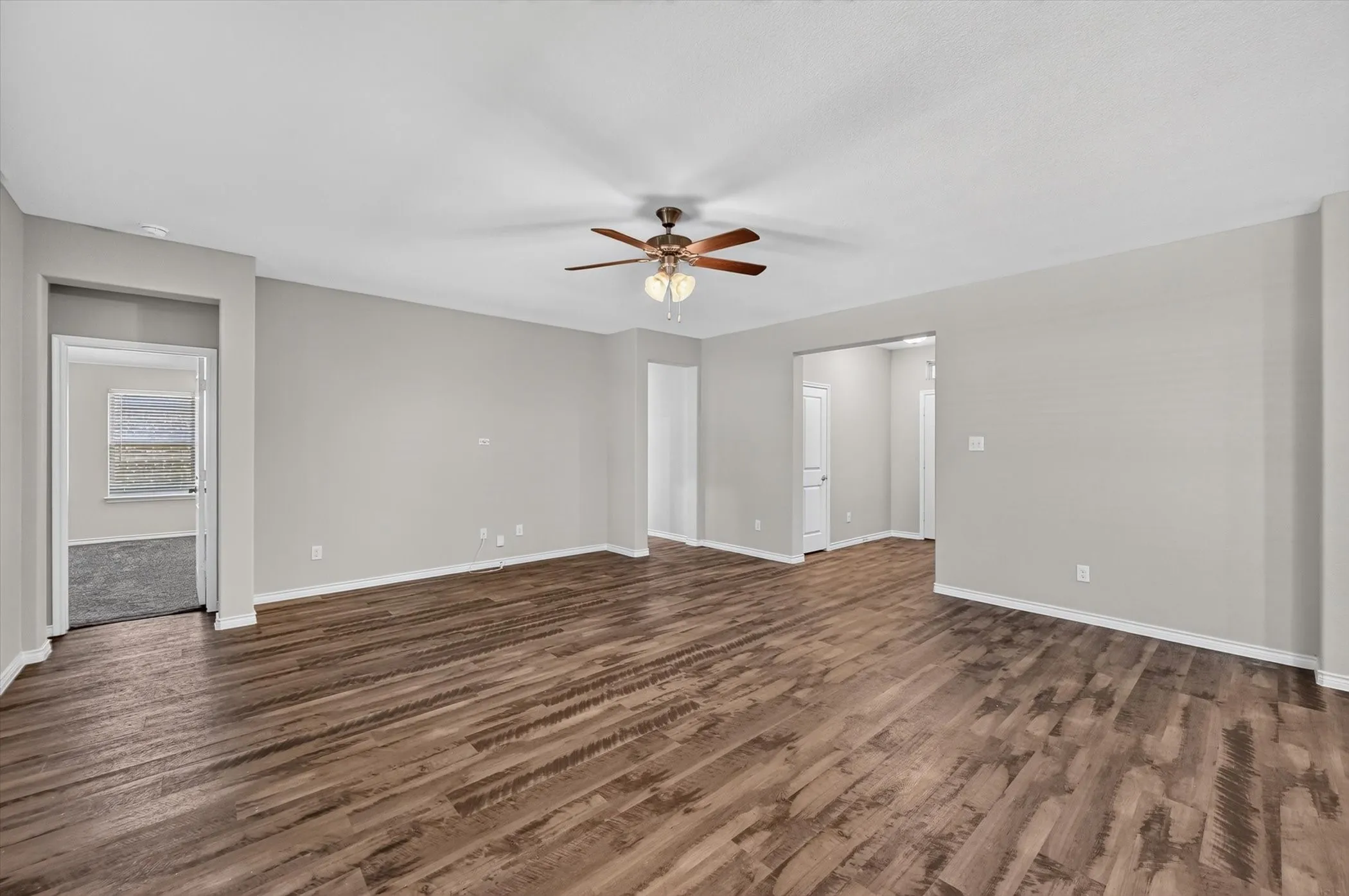Single Family Residence For Sale in Ellis County , 205 Watson Street, Red Oak, Texas 75154, 4 Bedroom, 2 Bathroom, 2 Garage spaces, 2,210 Sqft, built in 2018, mls#21314889, Real Estate Agent in Red Oak, Homes For Sale in Ellis county, Homes For Sale in Red Oak, Realtor in Red Oak Texas, Real Estate Brokerage Independent Realty Texas, Luminita Cordes Realtor