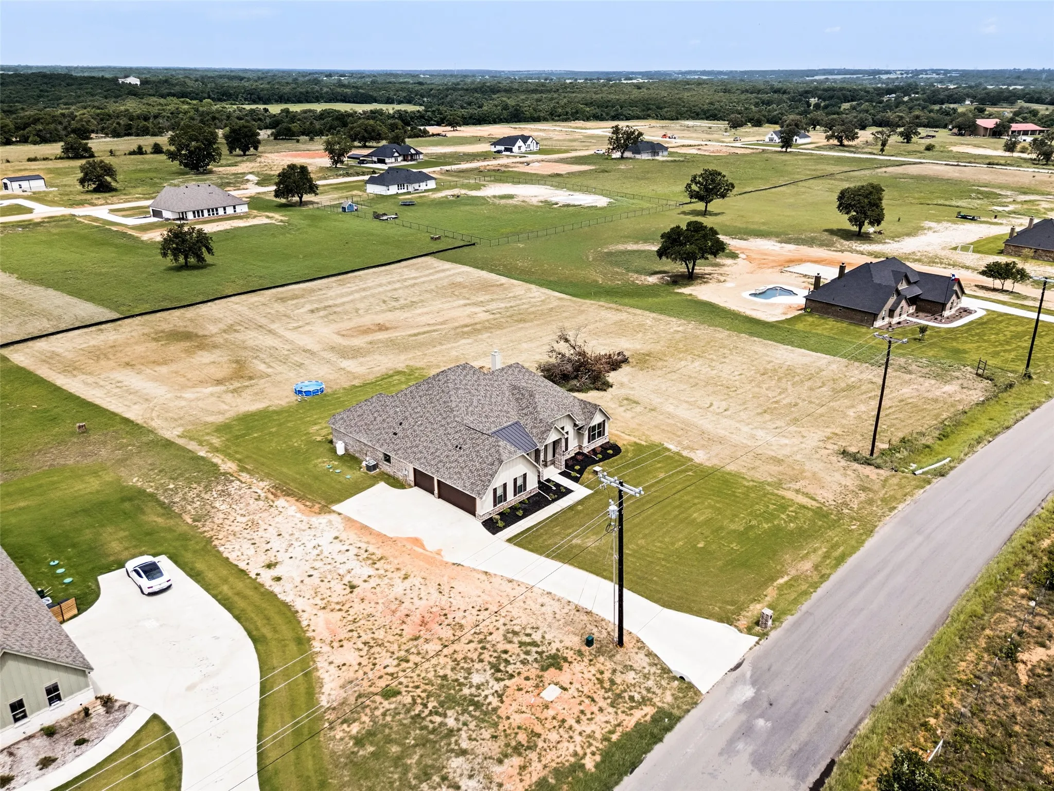 Single Family Residence For Sale in Parker County , 9459 Zion Hill Road, Poolville, Texas 76487, 3 Bedroom, 3 Bathroom, 3 Garage spaces, 2,921 Sqft, built in 2024, mls#21314439, Real Estate Agent in Poolville, Homes For Sale in Parker county, Homes For Sale in Poolville, Realtor in Poolville Texas, Real Estate Brokerage Independent Realty Texas, Luminita Cordes Realtor