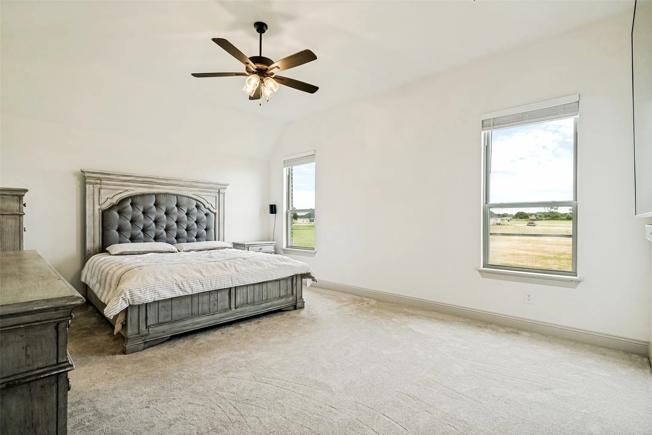 Single Family Residence For Sale in Parker County , 9459 Zion Hill Road, Poolville, Texas 76487, 3 Bedroom, 3 Bathroom, 3 Garage spaces, 2,921 Sqft, built in 2024, mls#21314439, Real Estate Agent in Poolville, Homes For Sale in Parker county, Homes For Sale in Poolville, Realtor in Poolville Texas, Real Estate Brokerage Independent Realty Texas, Luminita Cordes Realtor