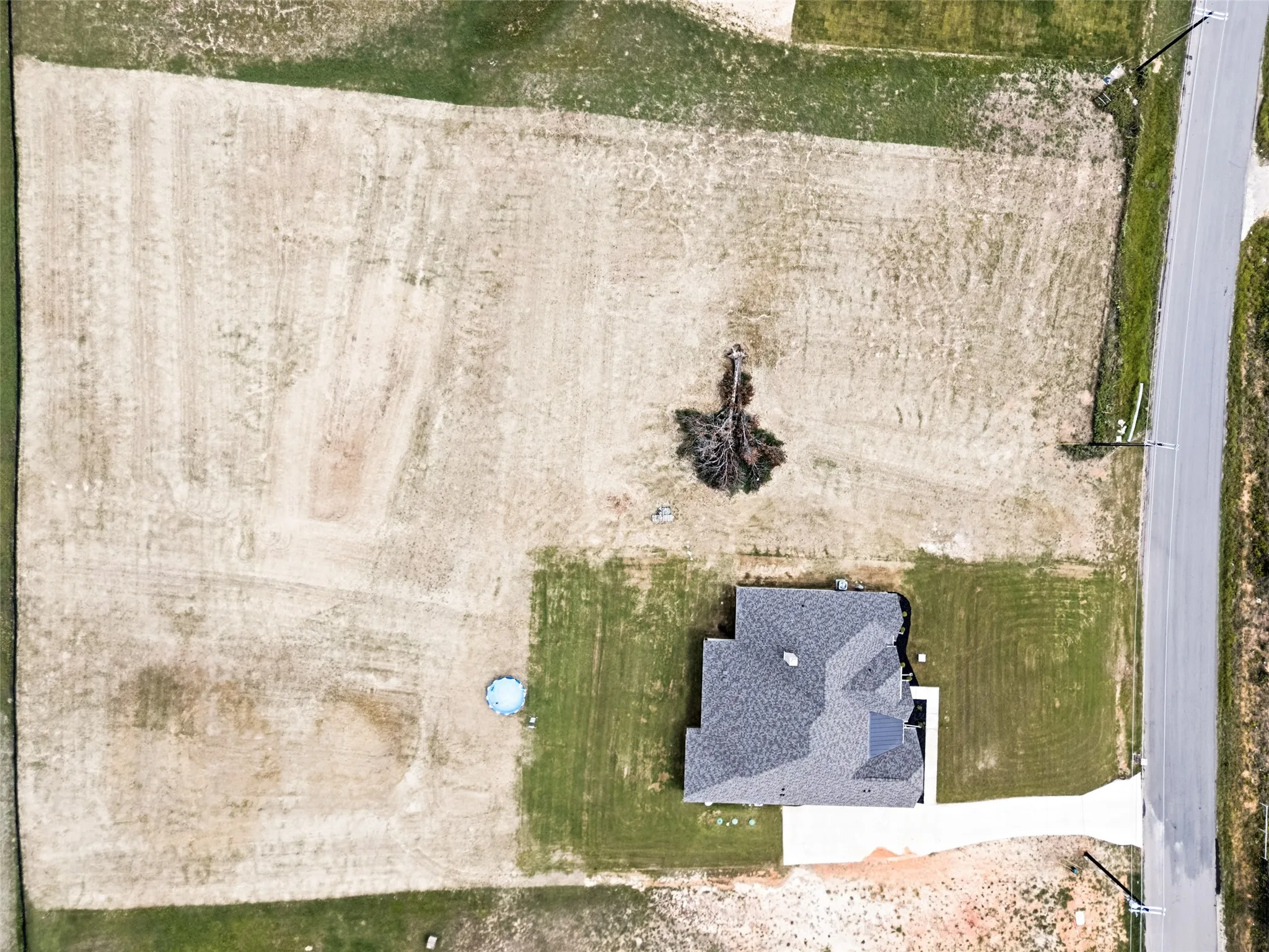 Single Family Residence For Sale in Parker County , 9459 Zion Hill Road, Poolville, Texas 76487, 3 Bedroom, 3 Bathroom, 3 Garage spaces, 2,921 Sqft, built in 2024, mls#21314439, Real Estate Agent in Poolville, Homes For Sale in Parker county, Homes For Sale in Poolville, Realtor in Poolville Texas, Real Estate Brokerage Independent Realty Texas, Luminita Cordes Realtor
