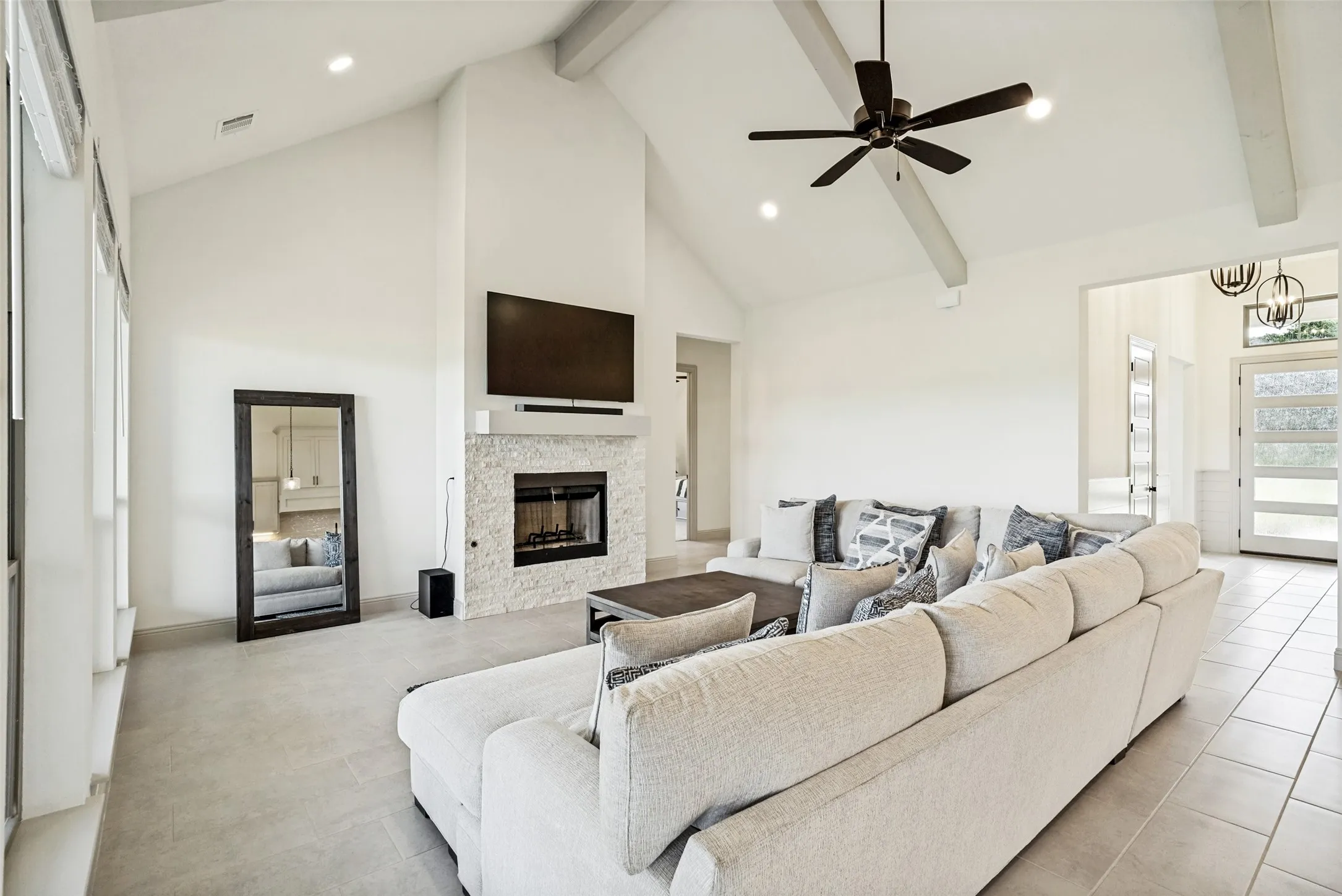 Single Family Residence For Sale in Parker County , 9459 Zion Hill Road, Poolville, Texas 76487, 3 Bedroom, 3 Bathroom, 3 Garage spaces, 2,921 Sqft, built in 2024, mls#21314439, Real Estate Agent in Poolville, Homes For Sale in Parker county, Homes For Sale in Poolville, Realtor in Poolville Texas, Real Estate Brokerage Independent Realty Texas, Luminita Cordes Realtor