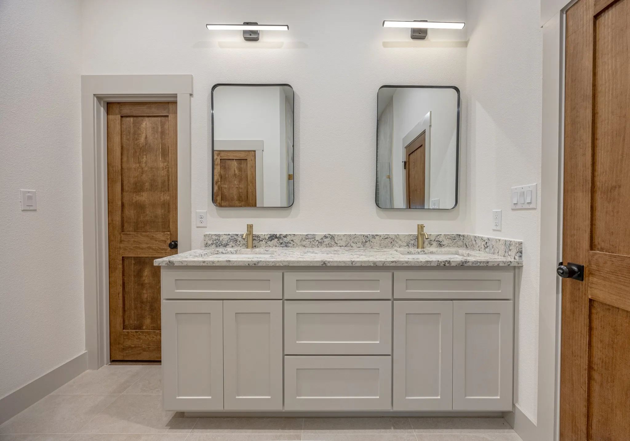 Single Family Residence For Sale in Tarrant County , 5208 Helmick, Fort Worth, Texas 76107, 4 Bedroom, 2 Bathroom, 2 Garage spaces, 1,837 Sqft, built in 2026, mls#21314844, Real Estate Agent in Fort Worth, Homes For Sale in Tarrant county, Homes For Sale in Fort Worth, Realtor in Fort Worth Texas, Real Estate Brokerage Independent Realty Texas, Luminita Cordes Realtor