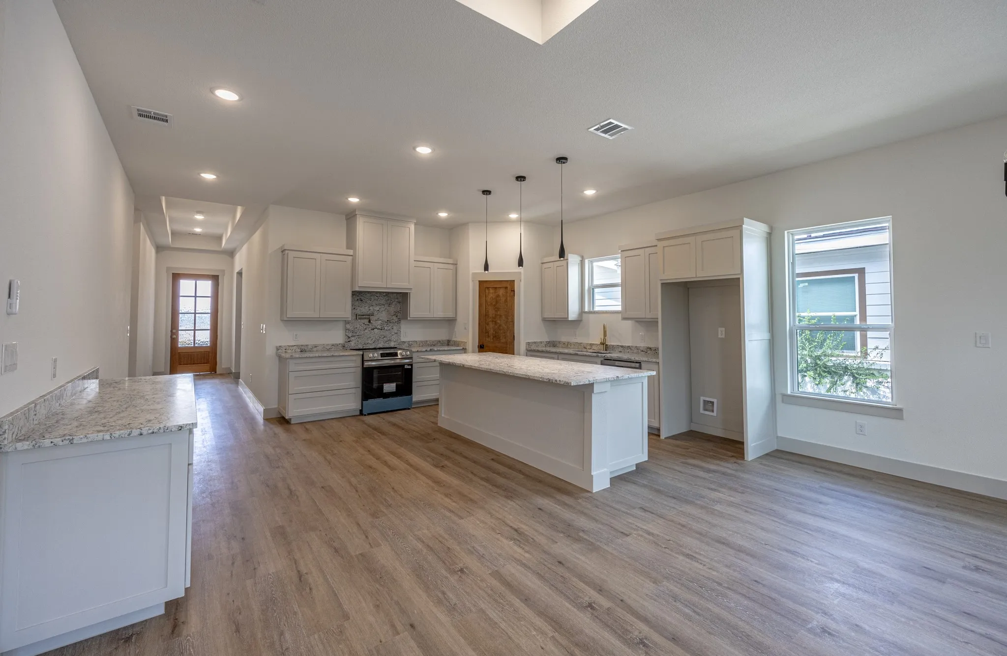 Single Family Residence For Sale in Tarrant County , 5208 Helmick, Fort Worth, Texas 76107, 4 Bedroom, 2 Bathroom, 2 Garage spaces, 1,837 Sqft, built in 2026, mls#21314844, Real Estate Agent in Fort Worth, Homes For Sale in Tarrant county, Homes For Sale in Fort Worth, Realtor in Fort Worth Texas, Real Estate Brokerage Independent Realty Texas, Luminita Cordes Realtor