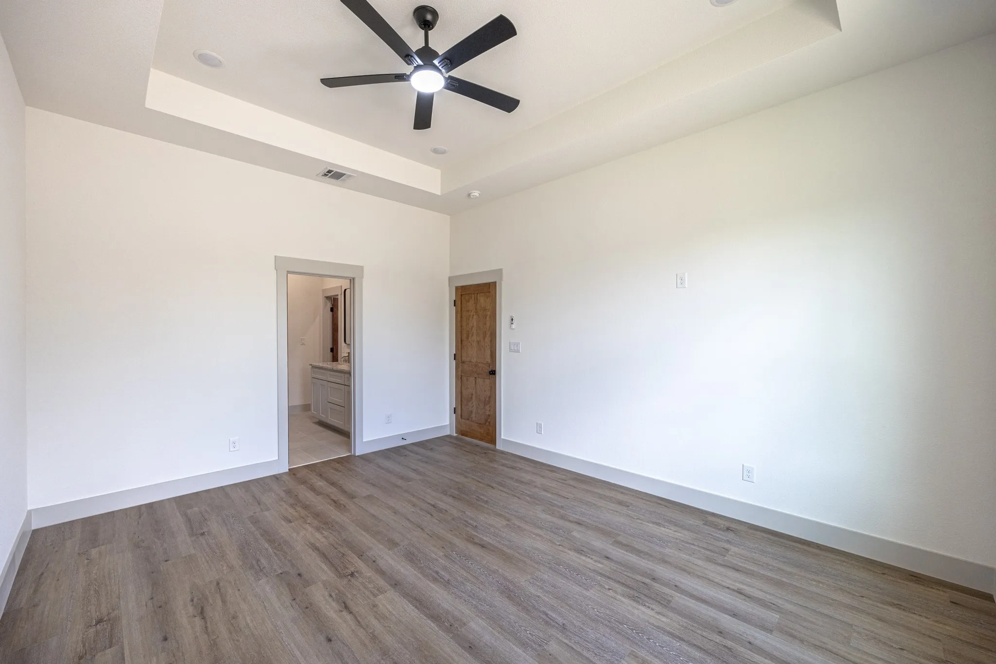 Single Family Residence For Sale in Tarrant County , 5208 Helmick, Fort Worth, Texas 76107, 4 Bedroom, 2 Bathroom, 2 Garage spaces, 1,837 Sqft, built in 2026, mls#21314844, Real Estate Agent in Fort Worth, Homes For Sale in Tarrant county, Homes For Sale in Fort Worth, Realtor in Fort Worth Texas, Real Estate Brokerage Independent Realty Texas, Luminita Cordes Realtor