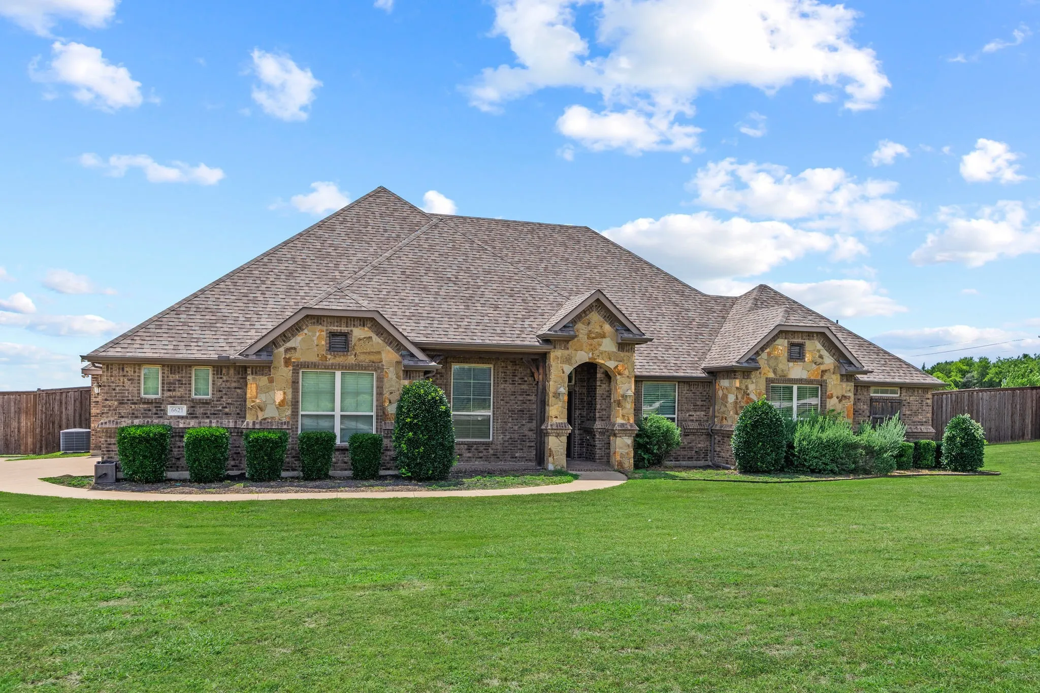 Side facing 3-car garage
