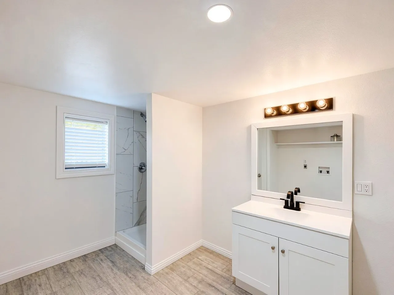 Single Family Residence For Sale in Grayson County , 1414 N Binkley Avenue, Sherman, Texas 75092, 3 Bedroom, 2 Bathroom, Garage spaces, 1,652 Sqft, built in 1954, mls#21314918, Real Estate Agent in Sherman, Homes For Sale in Grayson county, Homes For Sale in Sherman, Realtor in Sherman Texas, Real Estate Brokerage Independent Realty Texas, Luminita Cordes Realtor