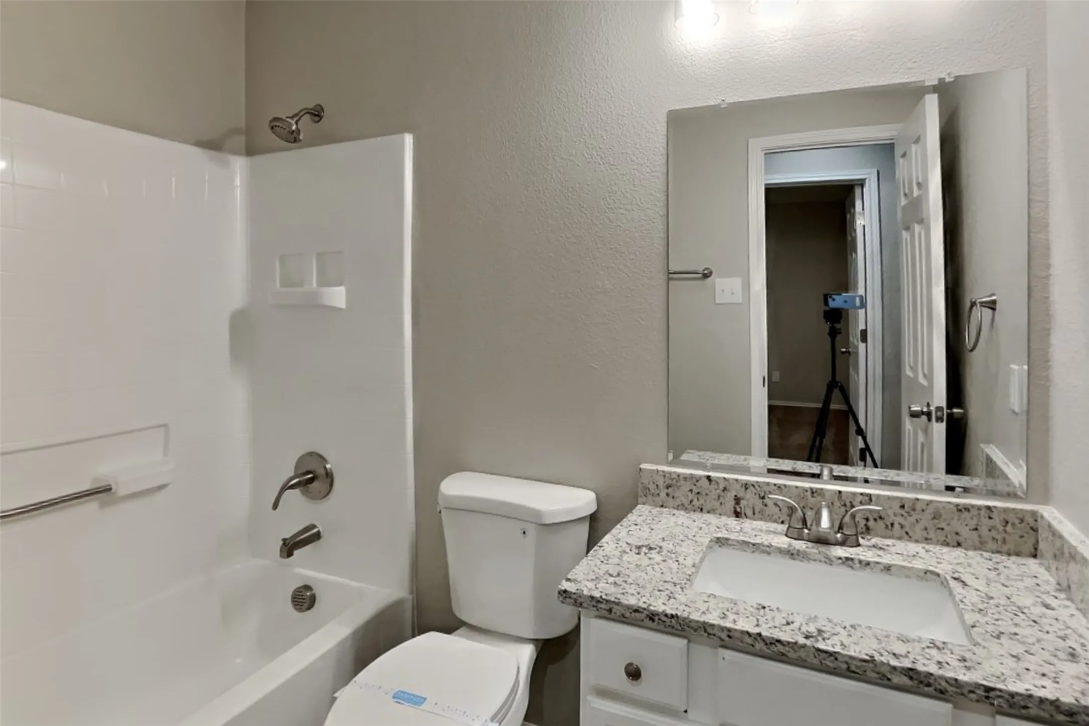 Single Family Residence For Rent in Rockwall County , 534 Hickory Lane, Fate, Texas 75087, 4 Bedroom, 3 Bathroom, 2 Garage spaces, 2,661 Sqft, built in 2004, mls#21314919, Real Estate Agent in Fate, Homes For Rent in Rockwall county, Homes For Rent in Fate, Realtor in Fate Texas, Real Estate Brokerage Independent Realty Texas, Luminita Cordes Realtor