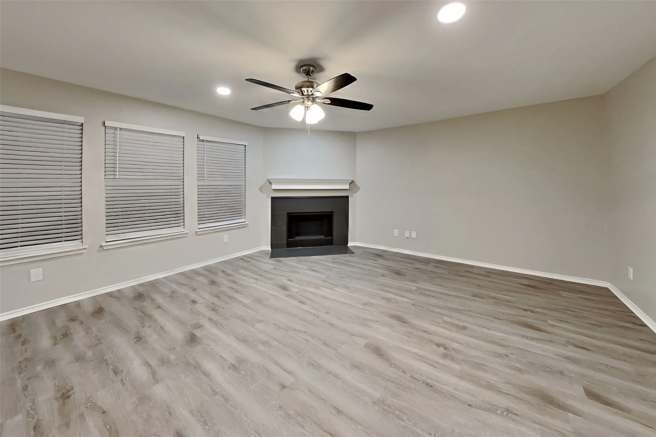 Single Family Residence For Rent in Rockwall County , 534 Hickory Lane, Fate, Texas 75087, 4 Bedroom, 3 Bathroom, 2 Garage spaces, 2,661 Sqft, built in 2004, mls#21314919, Real Estate Agent in Fate, Homes For Rent in Rockwall county, Homes For Rent in Fate, Realtor in Fate Texas, Real Estate Brokerage Independent Realty Texas, Luminita Cordes Realtor