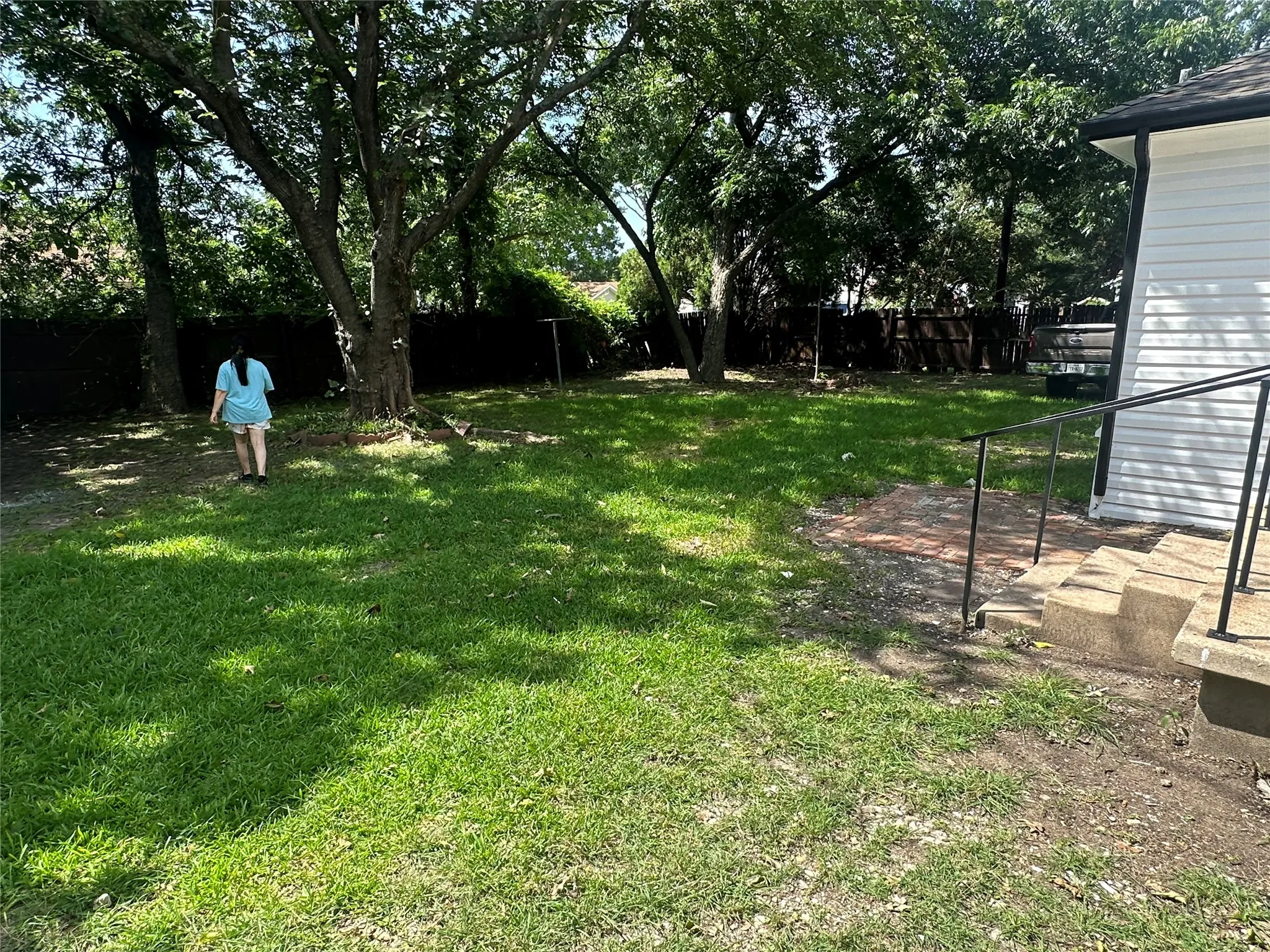 Single Family Residence For Sale in Dallas County , 1602 Bruce Drive, Garland, Texas 75043, 2 Bedroom, 2 Bathroom, Garage spaces, 931 Sqft, built in 1961, mls#21314935, Real Estate Agent in Garland, Homes For Sale in Dallas county, Homes For Sale in Garland, Realtor in Garland Texas, Real Estate Brokerage Independent Realty Texas, Luminita Cordes Realtor