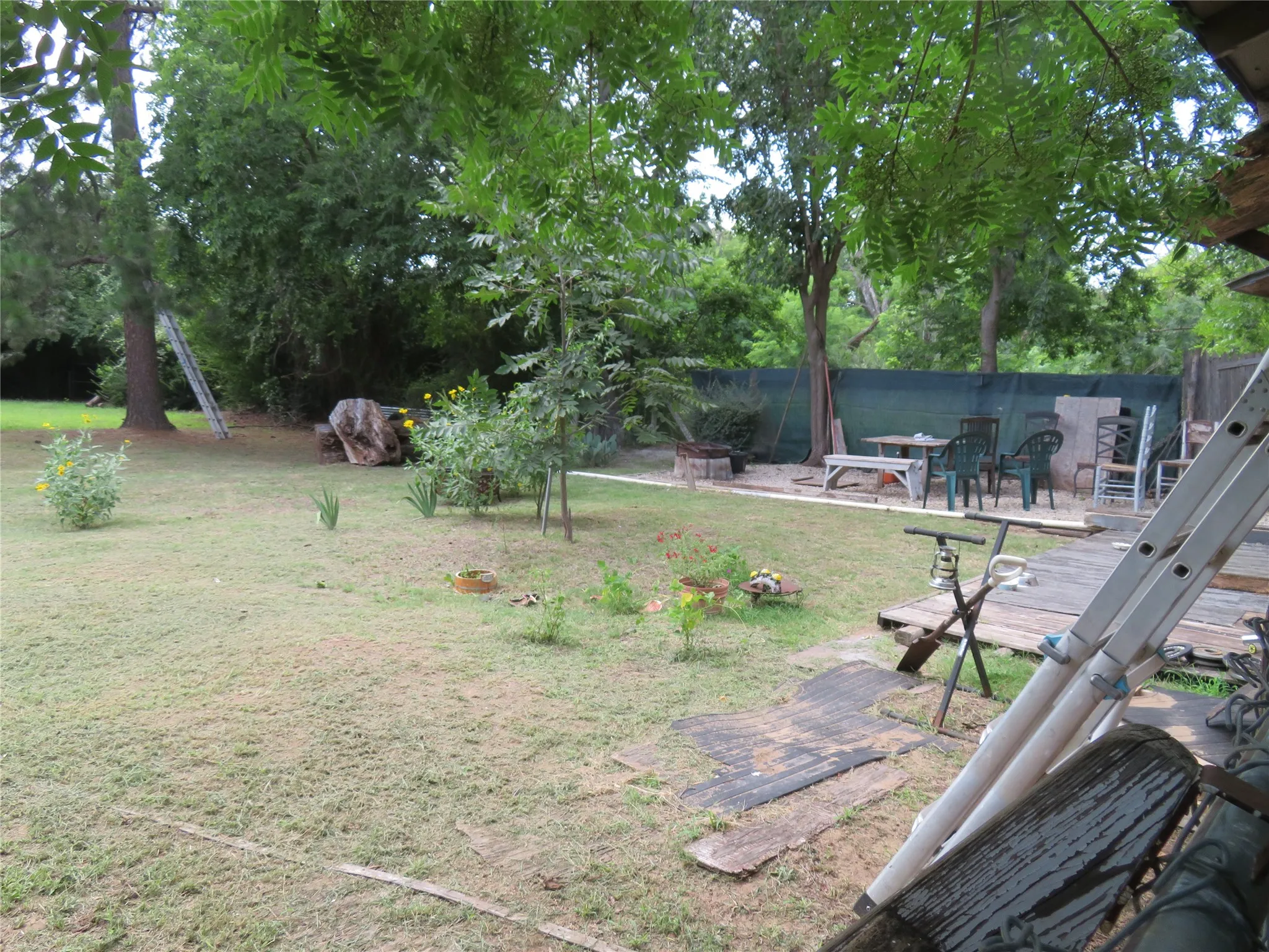 Single Family Residence For Sale in Denton County , 1206 Johnson Street, Denton, Texas 76205, 2 Bedrooms, 1 Bathroom, Garage spaces, 1,152 Sqft, built in 1940, Price $230,000, mls#21314543, Real Estate Agent in Denton, Homes For Sale in Denton county, Homes For Sale in Denton, Realtor in Denton Texas, Real Estate Brokerage Independent Realty Texas, Luminita Cordes Realtor