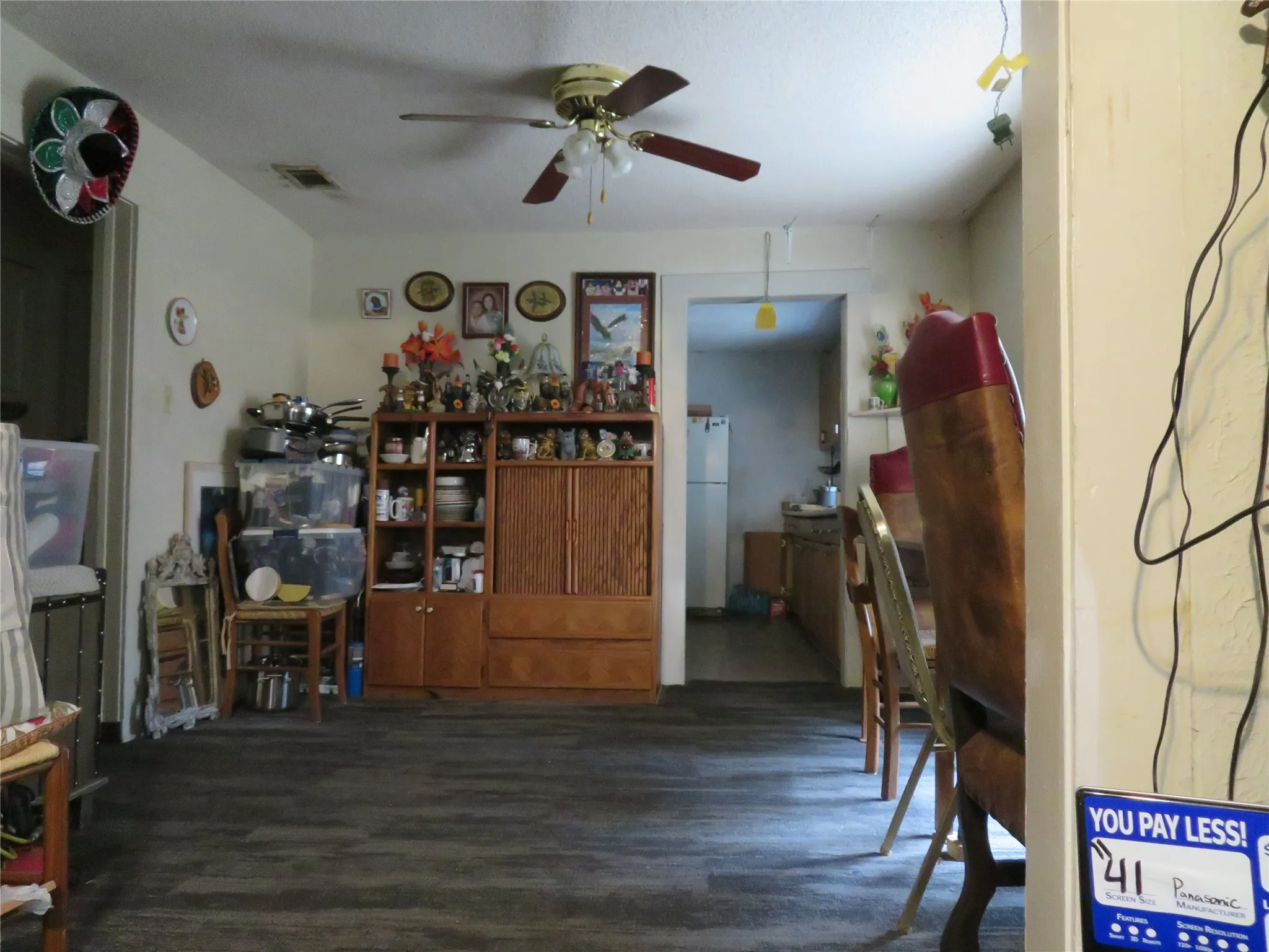Single Family Residence For Sale in Denton County , 1206 Johnson Street, Denton, Texas 76205, 2 Bedrooms, 1 Bathroom, Garage spaces, 1,152 Sqft, built in 1940, Price $230,000, mls#21314543, Real Estate Agent in Denton, Homes For Sale in Denton county, Homes For Sale in Denton, Realtor in Denton Texas, Real Estate Brokerage Independent Realty Texas, Luminita Cordes Realtor