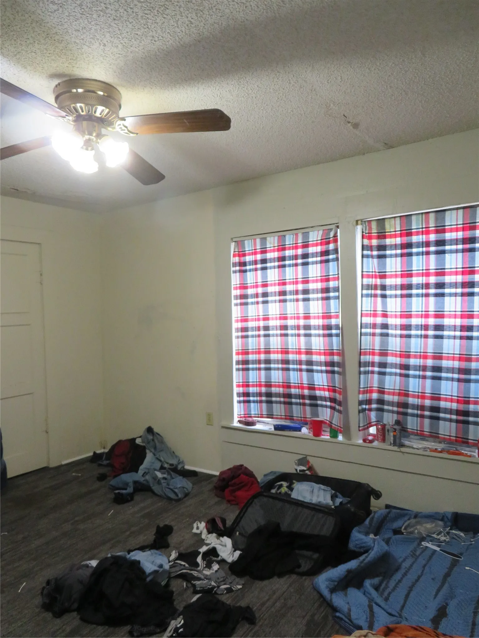 Single Family Residence For Sale in Denton County , 1206 Johnson Street, Denton, Texas 76205, 2 Bedrooms, 1 Bathroom, Garage spaces, 1,152 Sqft, built in 1940, Price $230,000, mls#21314543, Real Estate Agent in Denton, Homes For Sale in Denton county, Homes For Sale in Denton, Realtor in Denton Texas, Real Estate Brokerage Independent Realty Texas, Luminita Cordes Realtor