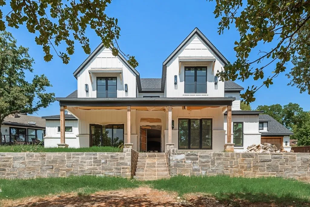 Single Family Residence For Sale in Denton County , 7 Horseshoe Drive, Highland Village, Texas 75077, 6 Bedroom, 6 Bathroom, 4 Garage spaces, 4,003 Sqft, built in 2026, mls#21314960, Real Estate Agent in Highland Village, Homes For Sale in Denton county, Homes For Sale in Highland Village, Realtor in Highland Village Texas, Real Estate Brokerage Independent Realty Texas, Luminita Cordes Realtor