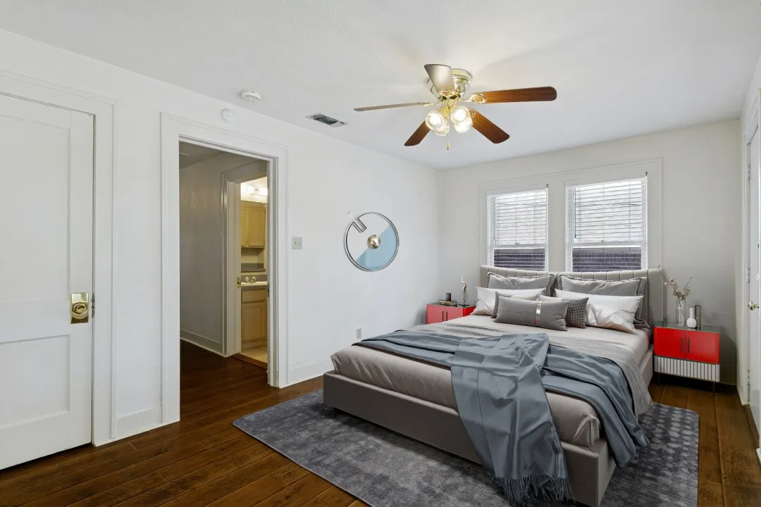 Apartment For Rent in Tarrant County , 3951 Lafayette Avenue, Fort Worth, Texas 76107, 1 Bedroom, 1 Bathroom, Garage spaces, 970 Sqft, built in 1945, mls#21314925, Real Estate Agent in Fort Worth, Homes For Rent in Tarrant county, Homes For Rent in Fort Worth, Realtor in Fort Worth Texas, Real Estate Brokerage Independent Realty Texas, Luminita Cordes Realtor