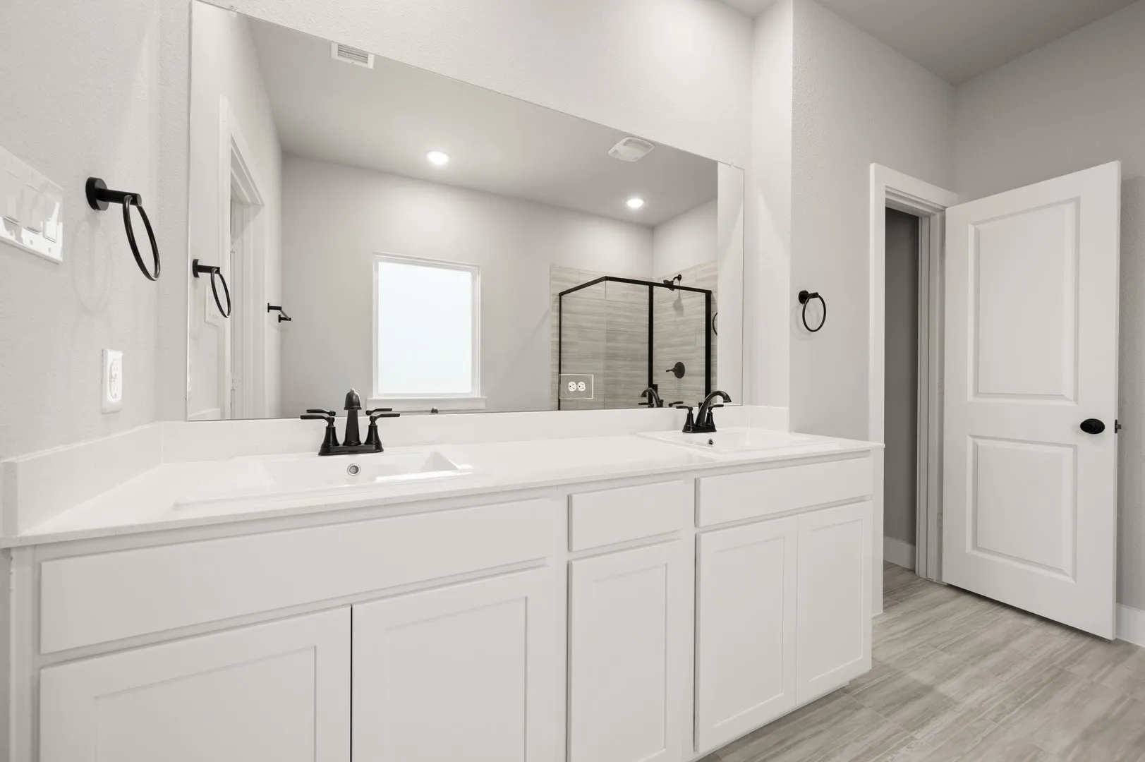 7412 Summer Sunset- Primary Suite-6